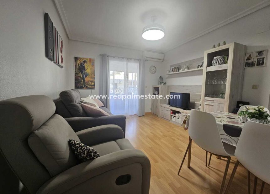 Återförsäljning - Lägenheter -
Torrevieja - Costa Blanca