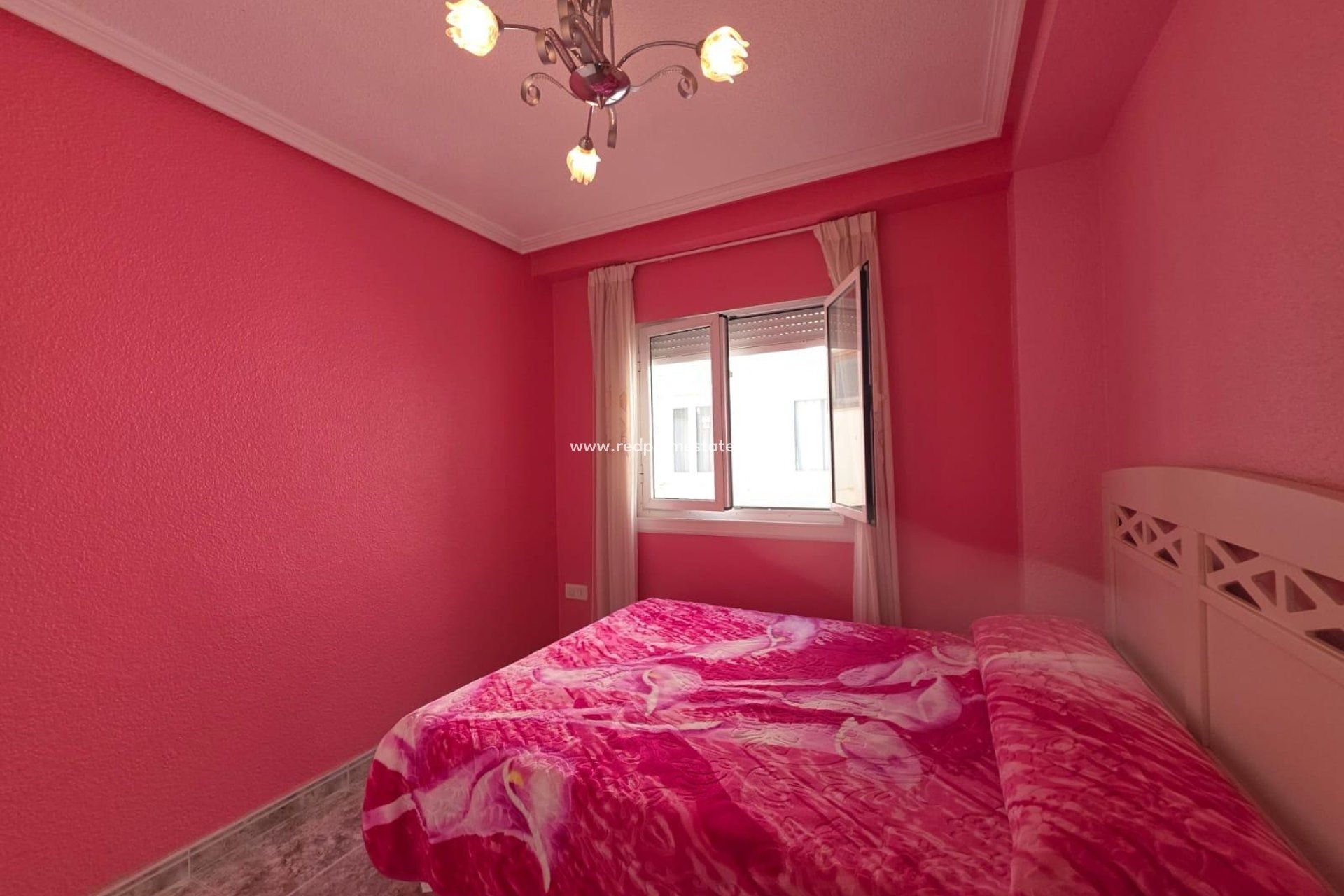 Återförsäljning - Lägenheter -
Torrevieja - El Acequión - Los Náufragos