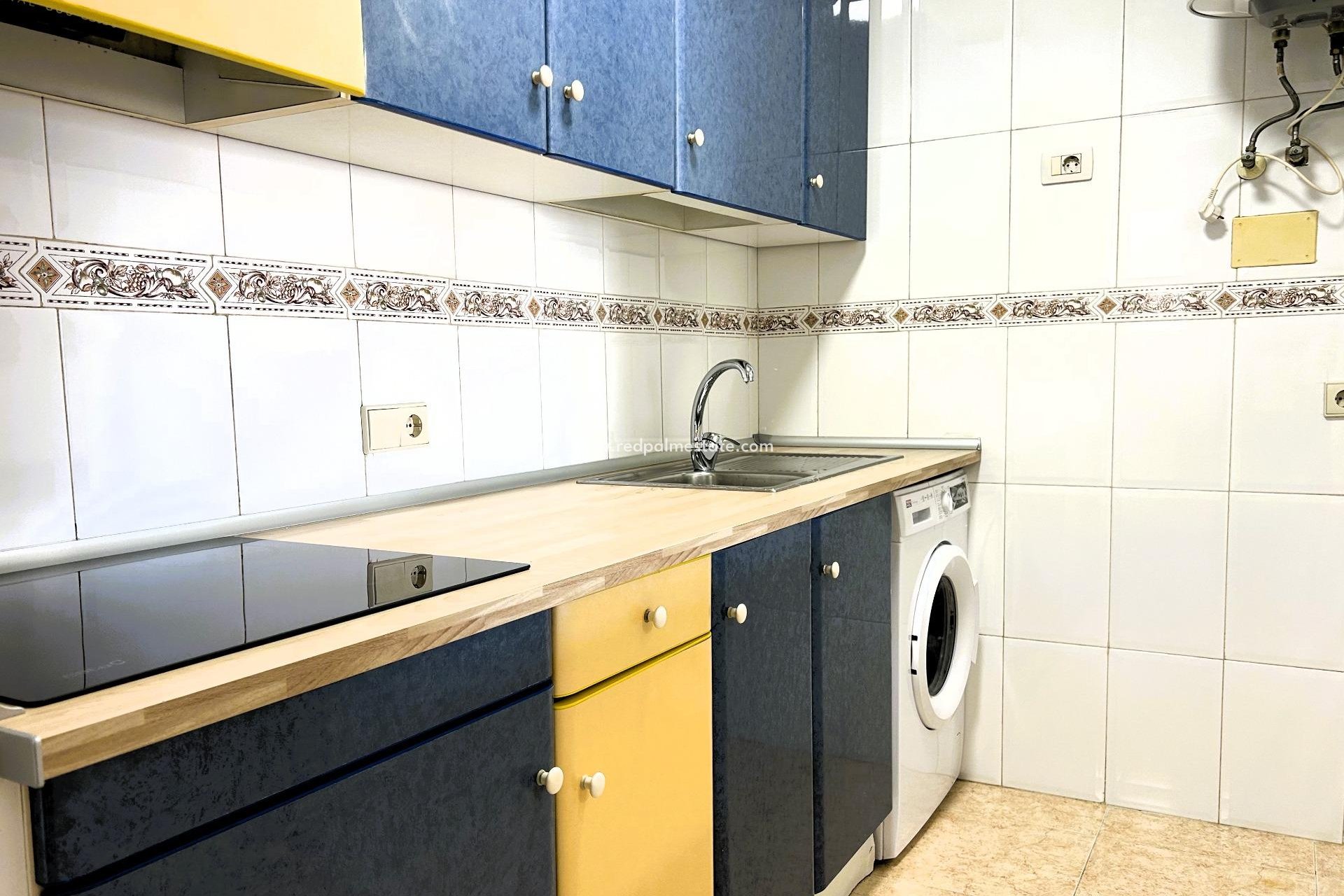 Återförsäljning - Lägenheter -
Torrevieja - El molino