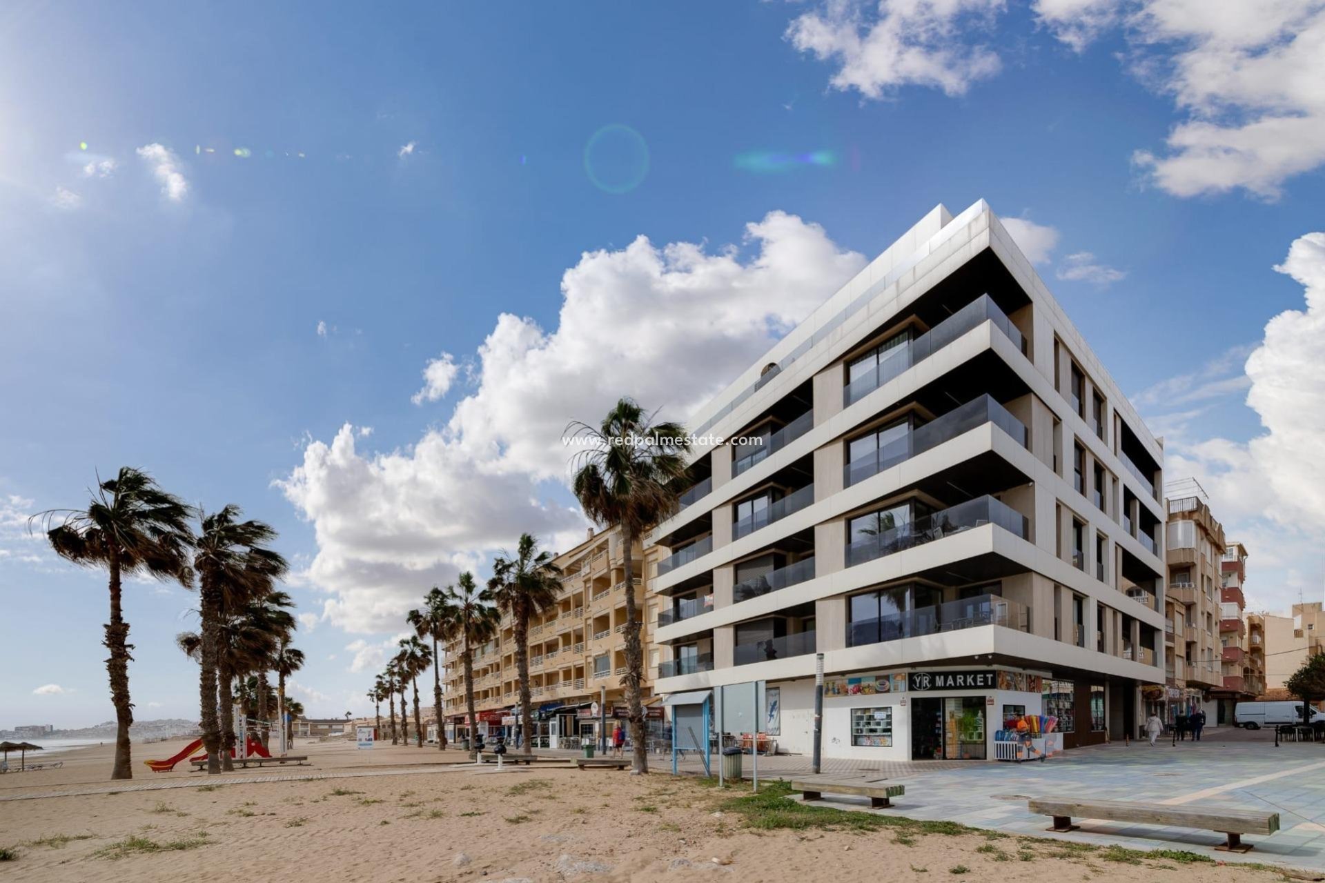 Återförsäljning - Lägenheter -
Torrevieja - La Mata
