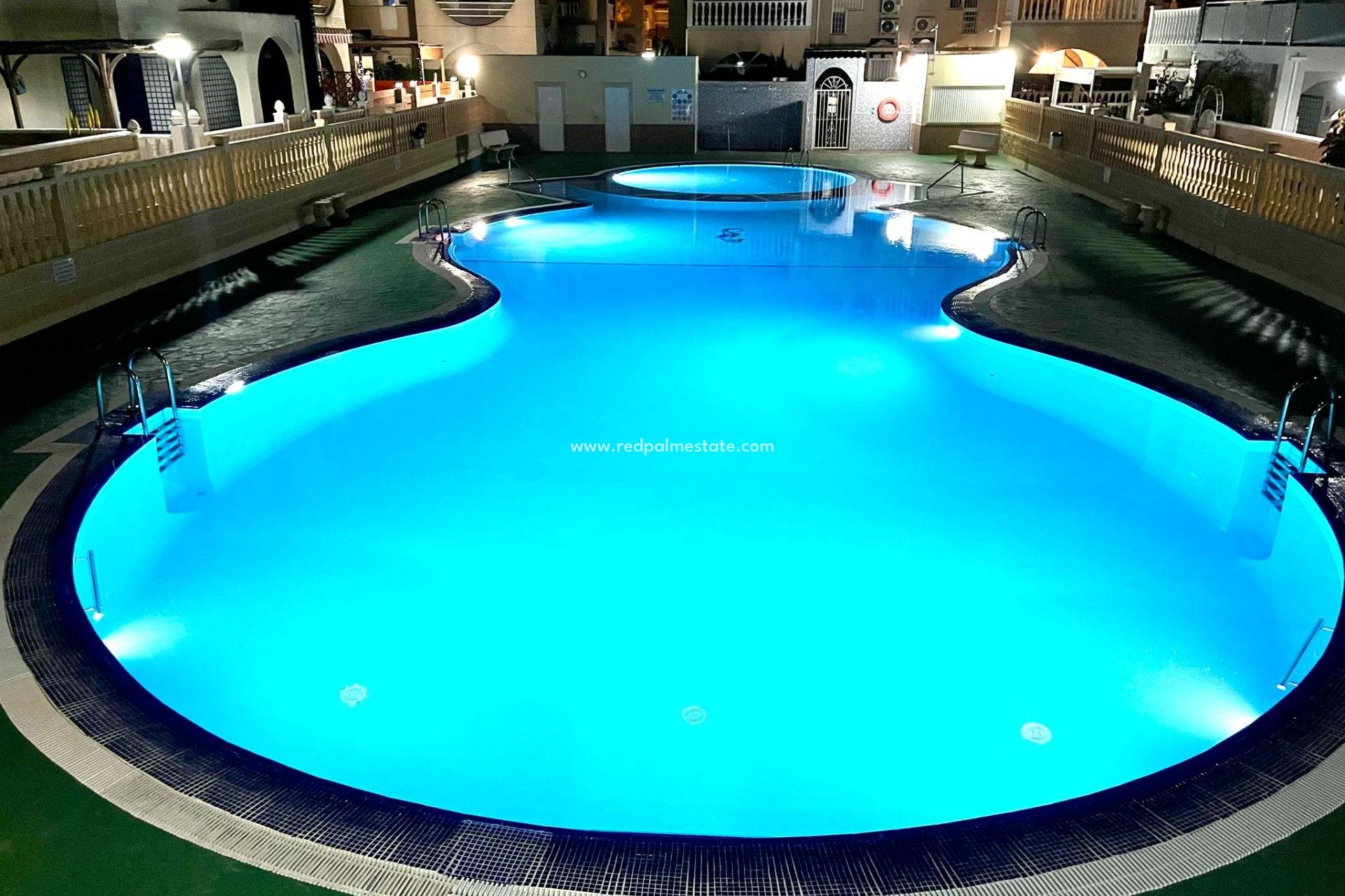 Återförsäljning - Lägenheter -
Torrevieja - La Mata