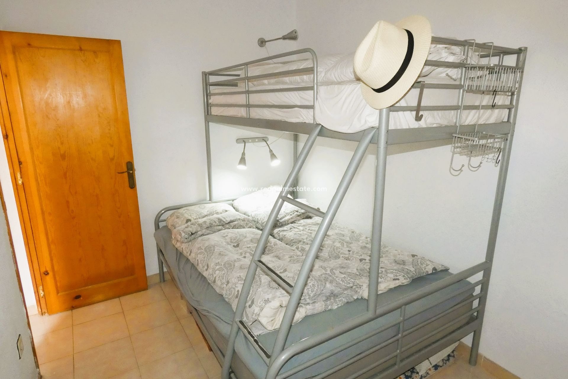 Återförsäljning - Lägenheter -
Torrevieja - La Mata