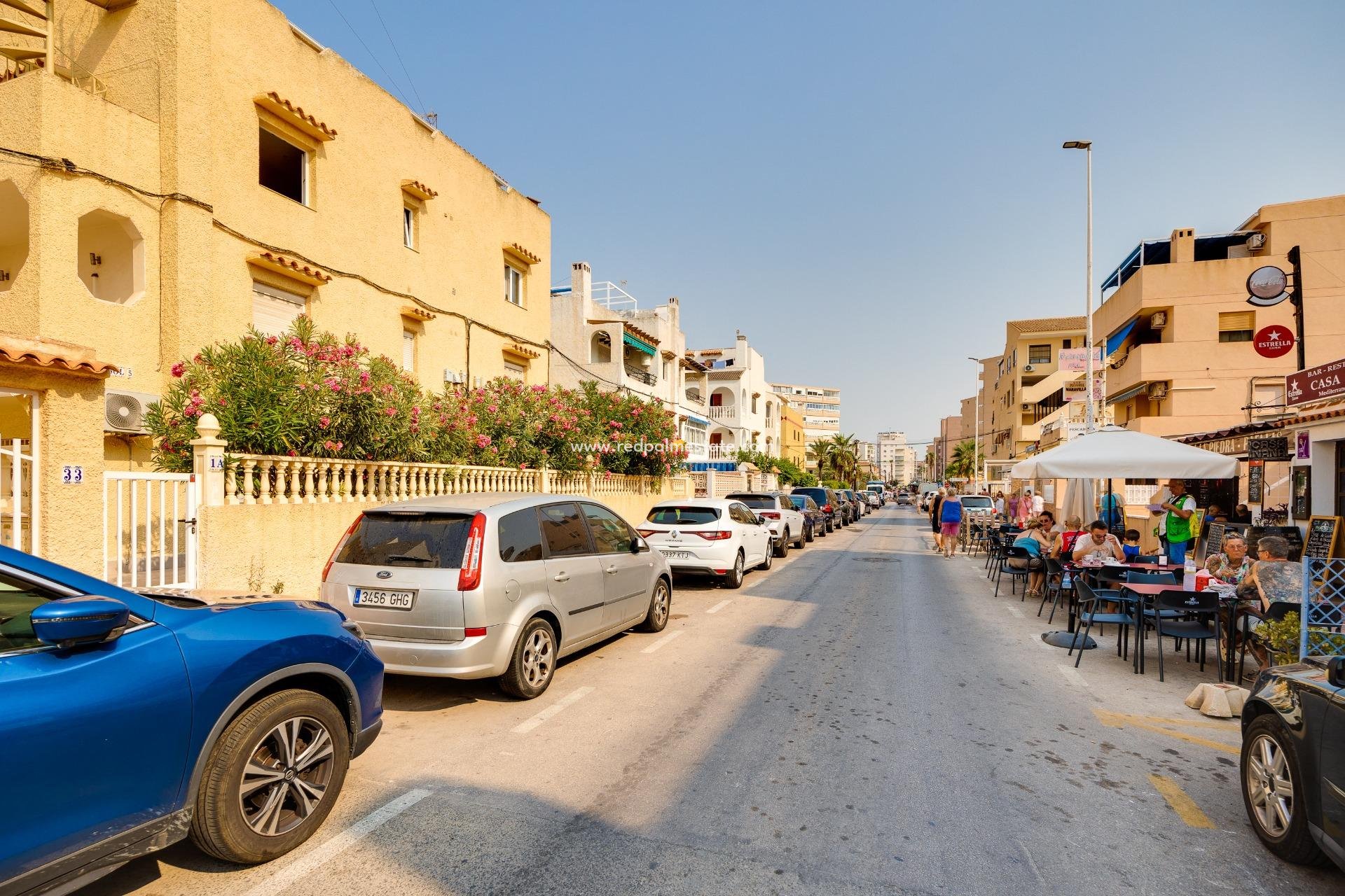 Återförsäljning - Lägenheter -
Torrevieja - La Mata