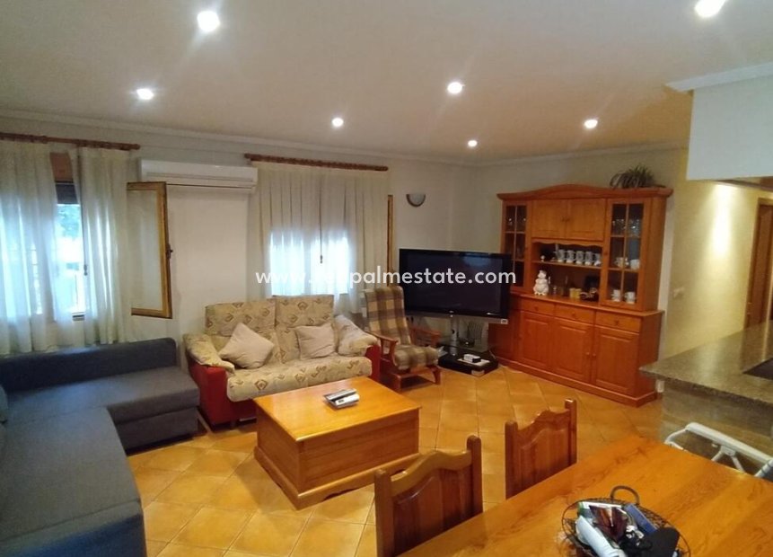 Återförsäljning - Lägenheter -
Torrevieja - La Mata