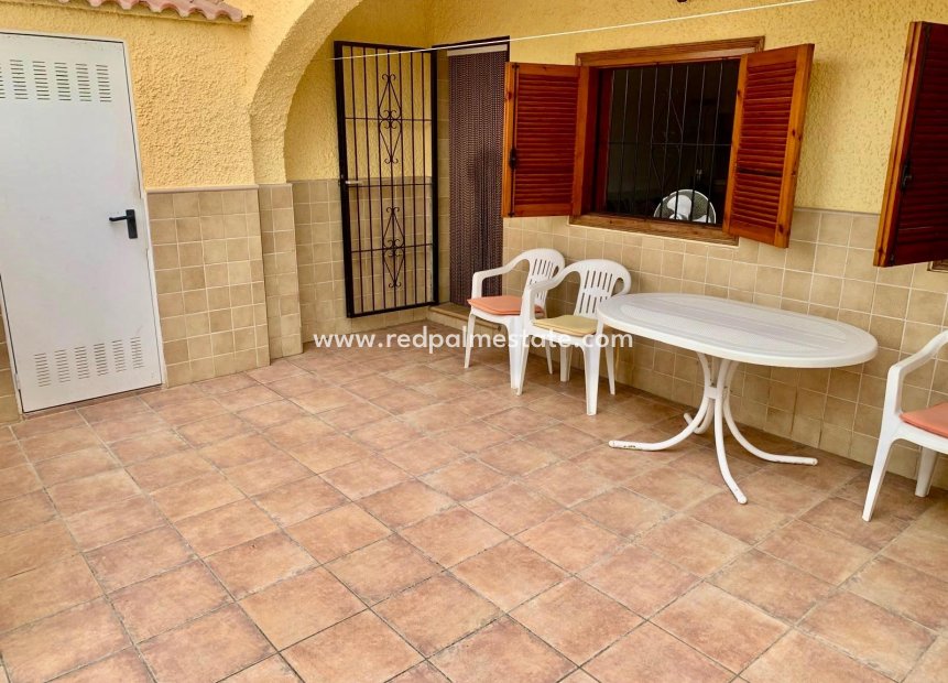 Återförsäljning - Lägenheter -
Torrevieja - La Mata