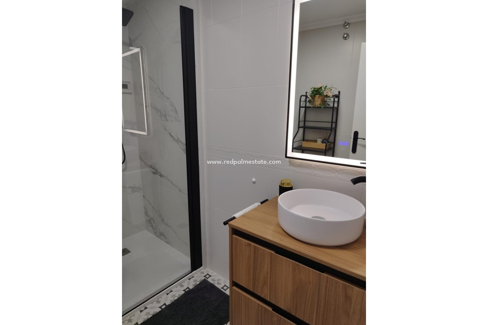 Återförsäljning - Lägenheter -
Torrevieja - La Mata