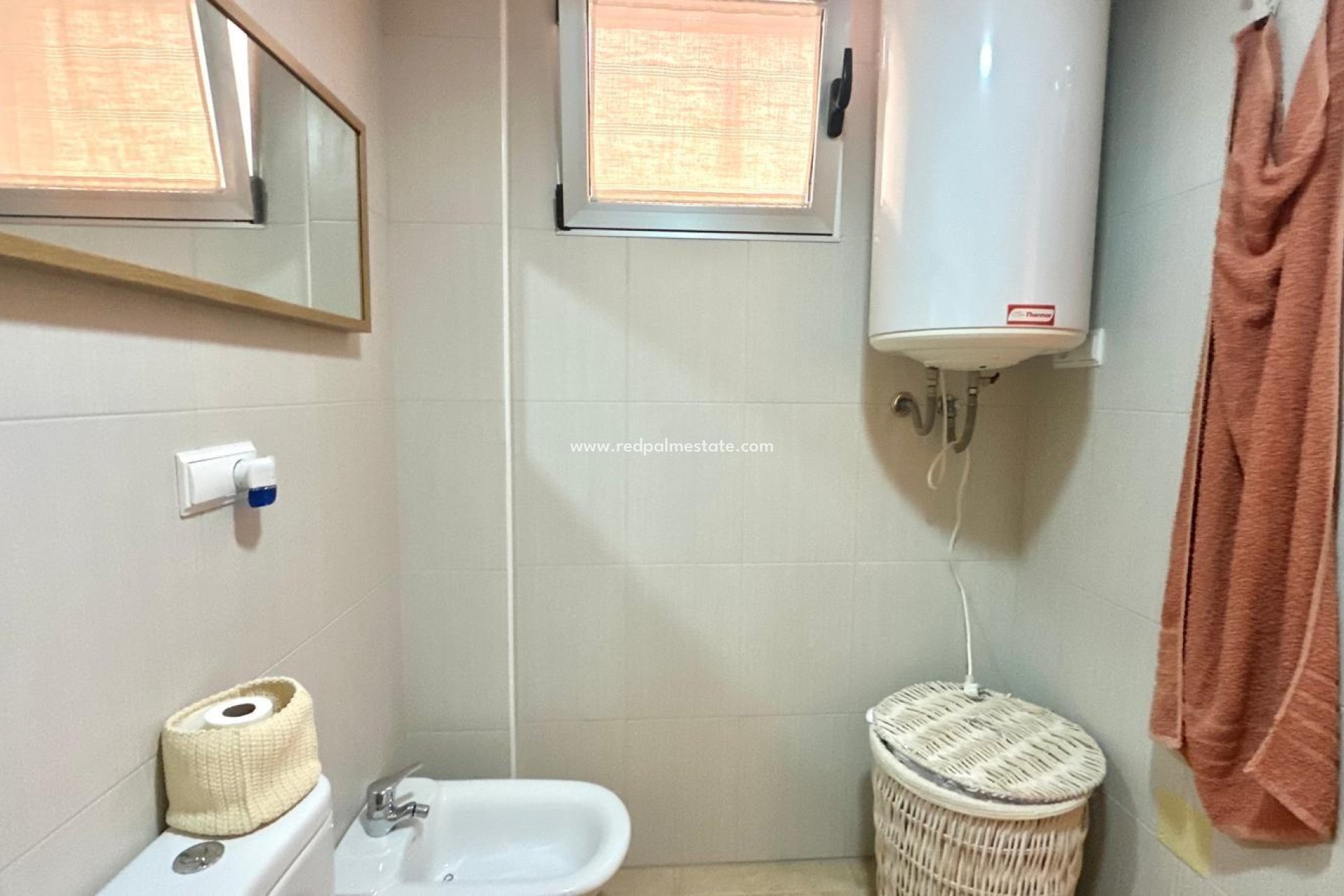 Återförsäljning - Lägenheter -
Torrevieja - La Mata