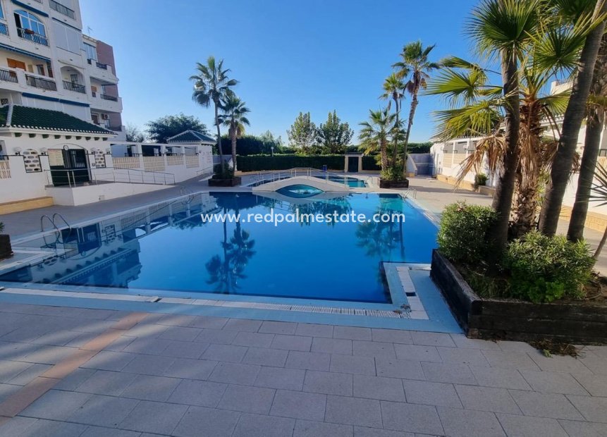 Återförsäljning - Lägenheter -
Torrevieja - La Mata