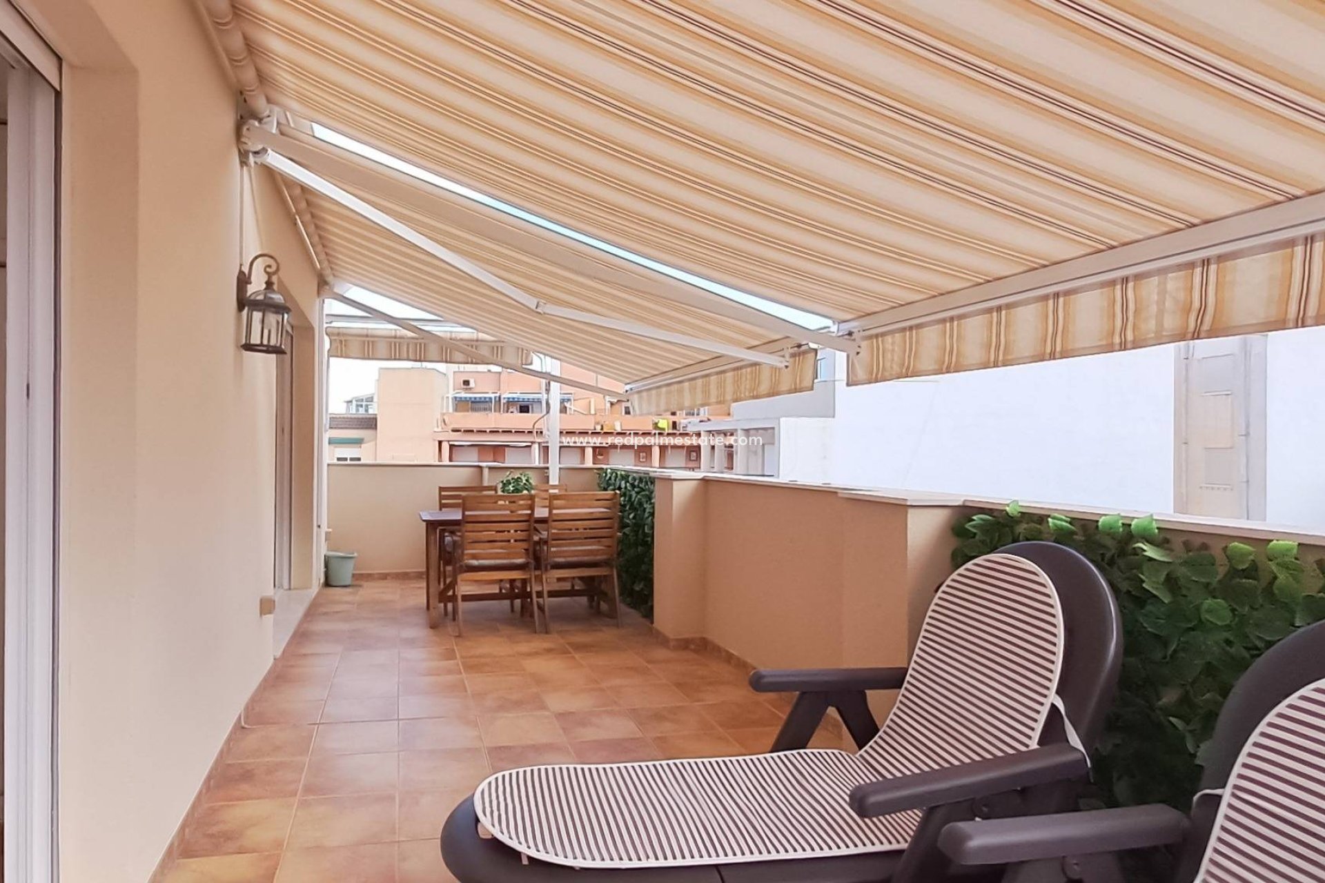 Återförsäljning - Lägenheter -
Torrevieja - La Mata