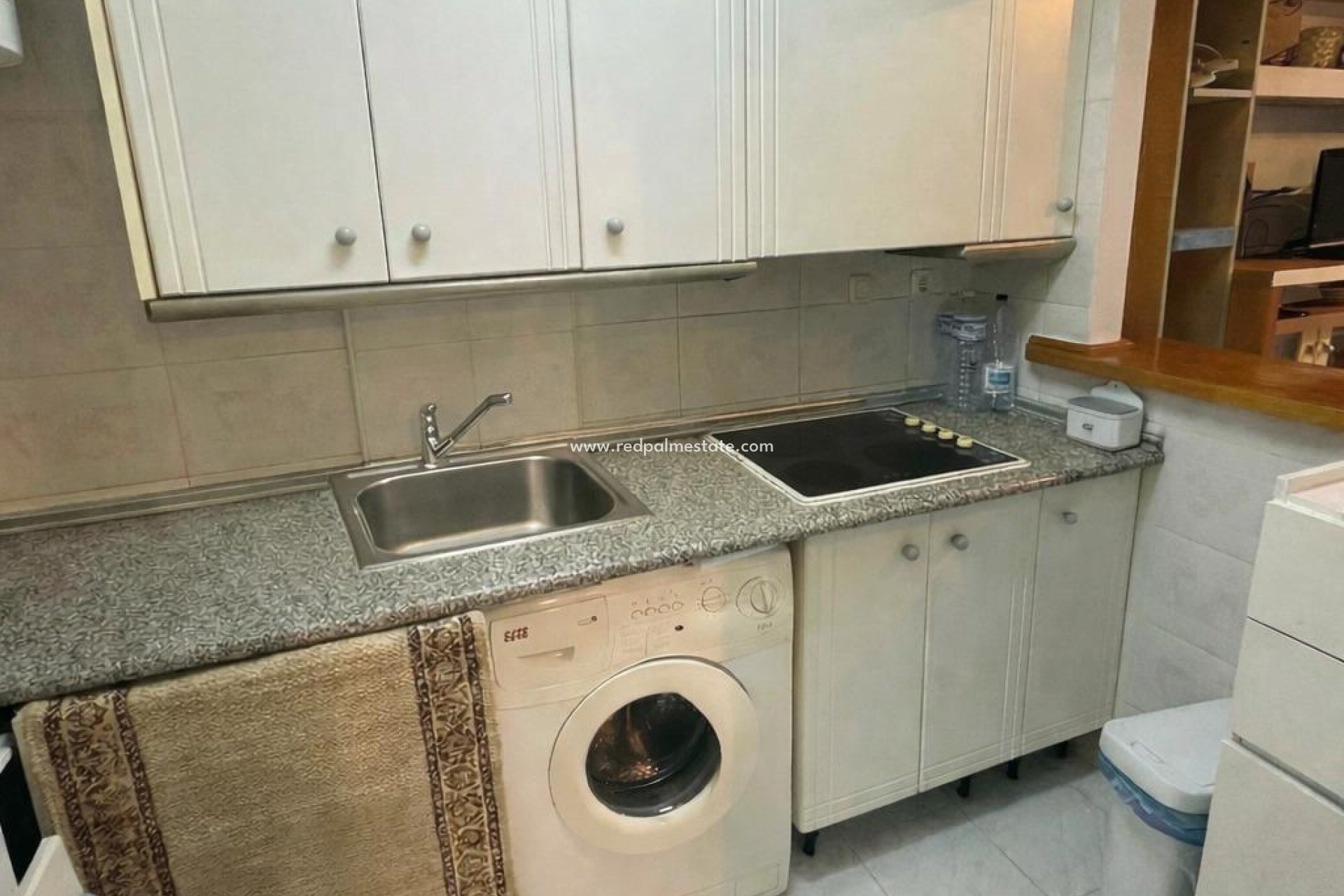 Återförsäljning - Lägenheter -
Torrevieja - La Mata