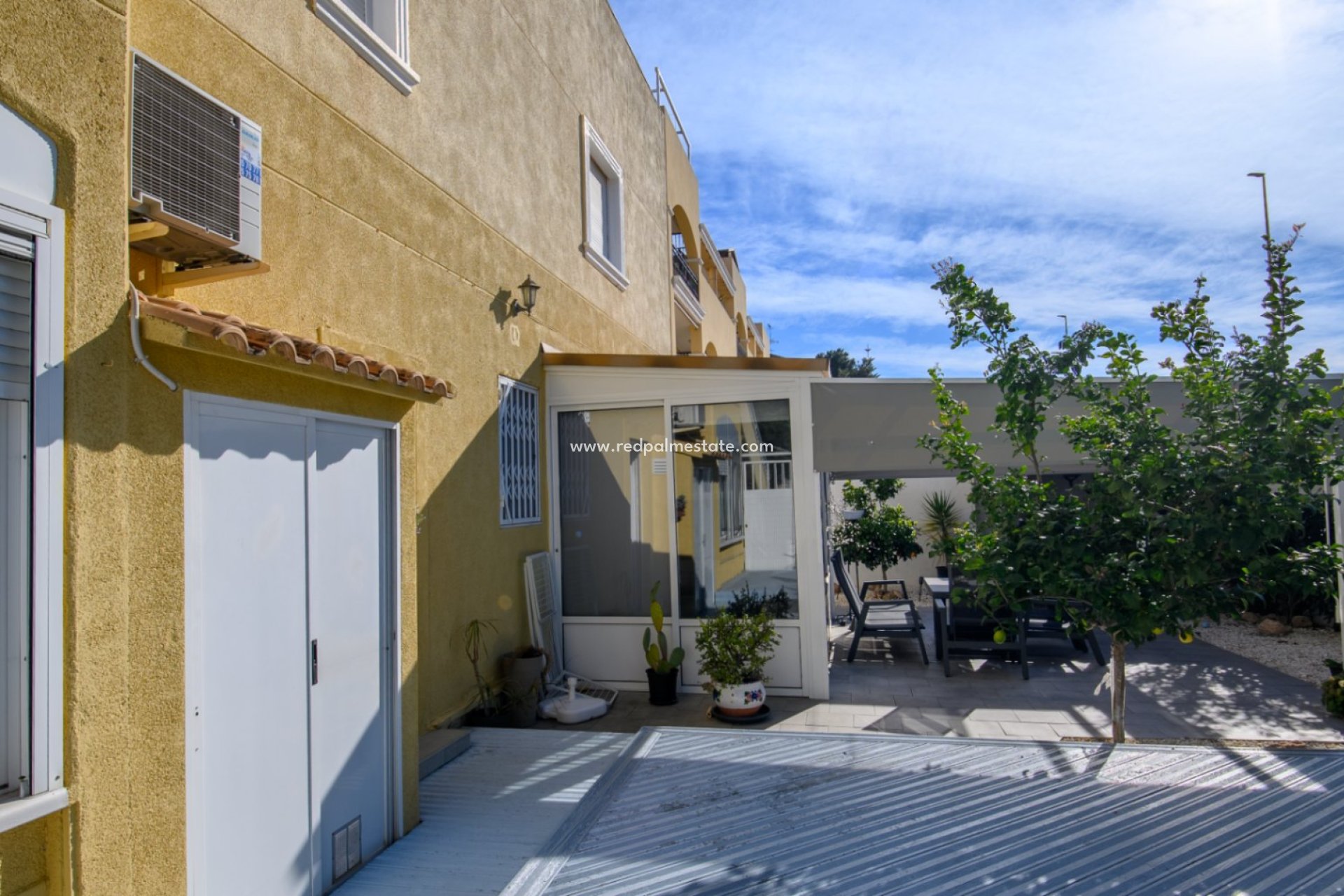 Återförsäljning - Lägenheter -
Torrevieja - La Mata