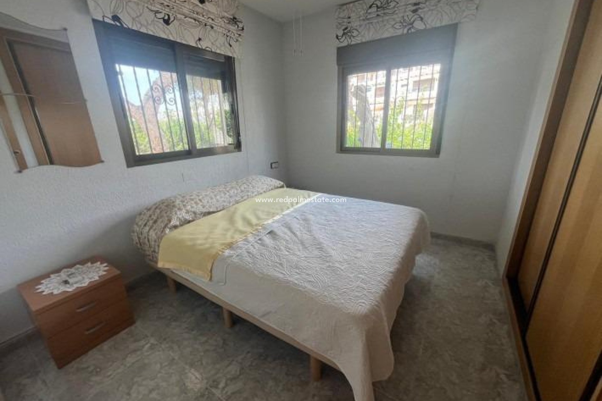 Återförsäljning - Lägenheter -
Torrevieja - La Siesta - El Salado - Torreta