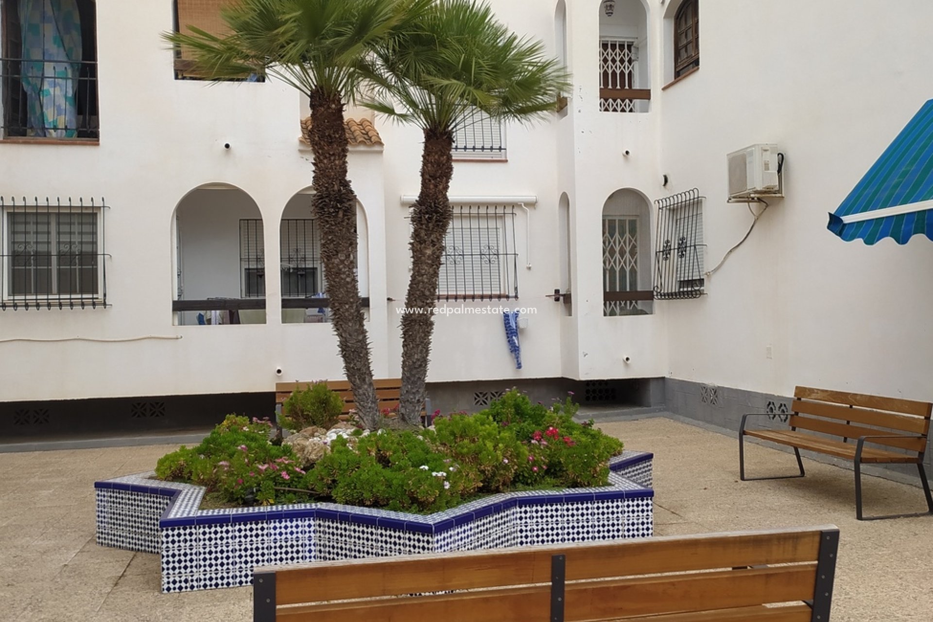 Återförsäljning - Lägenheter -
Torrevieja - LOS NAUFRAGOS PLAYA