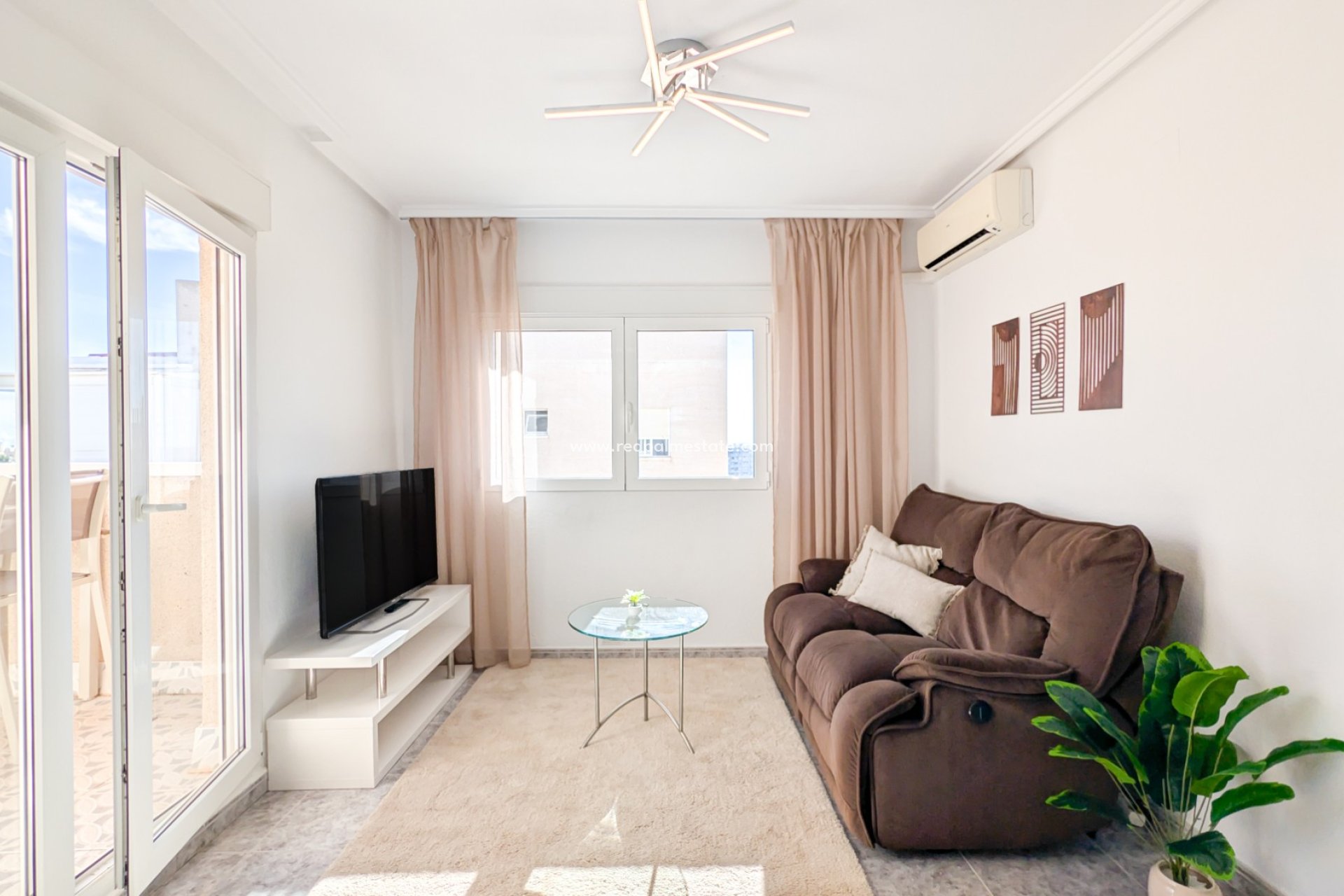 Återförsäljning - Lägenheter -
Torrevieja - Nueva Torrevieja - Aguas Nuevas