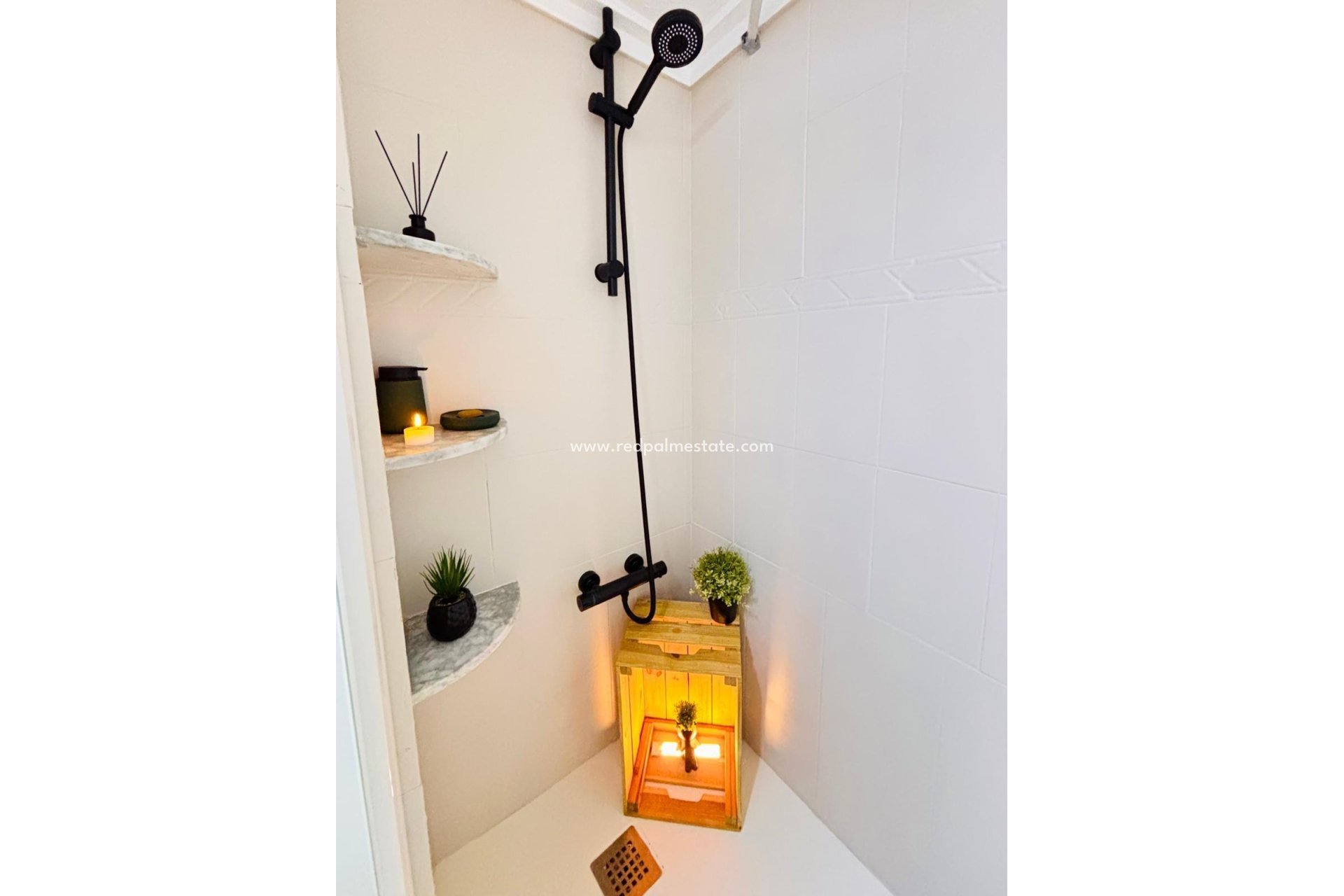 Återförsäljning - Lägenheter -
Torrevieja - Playa de los Locos