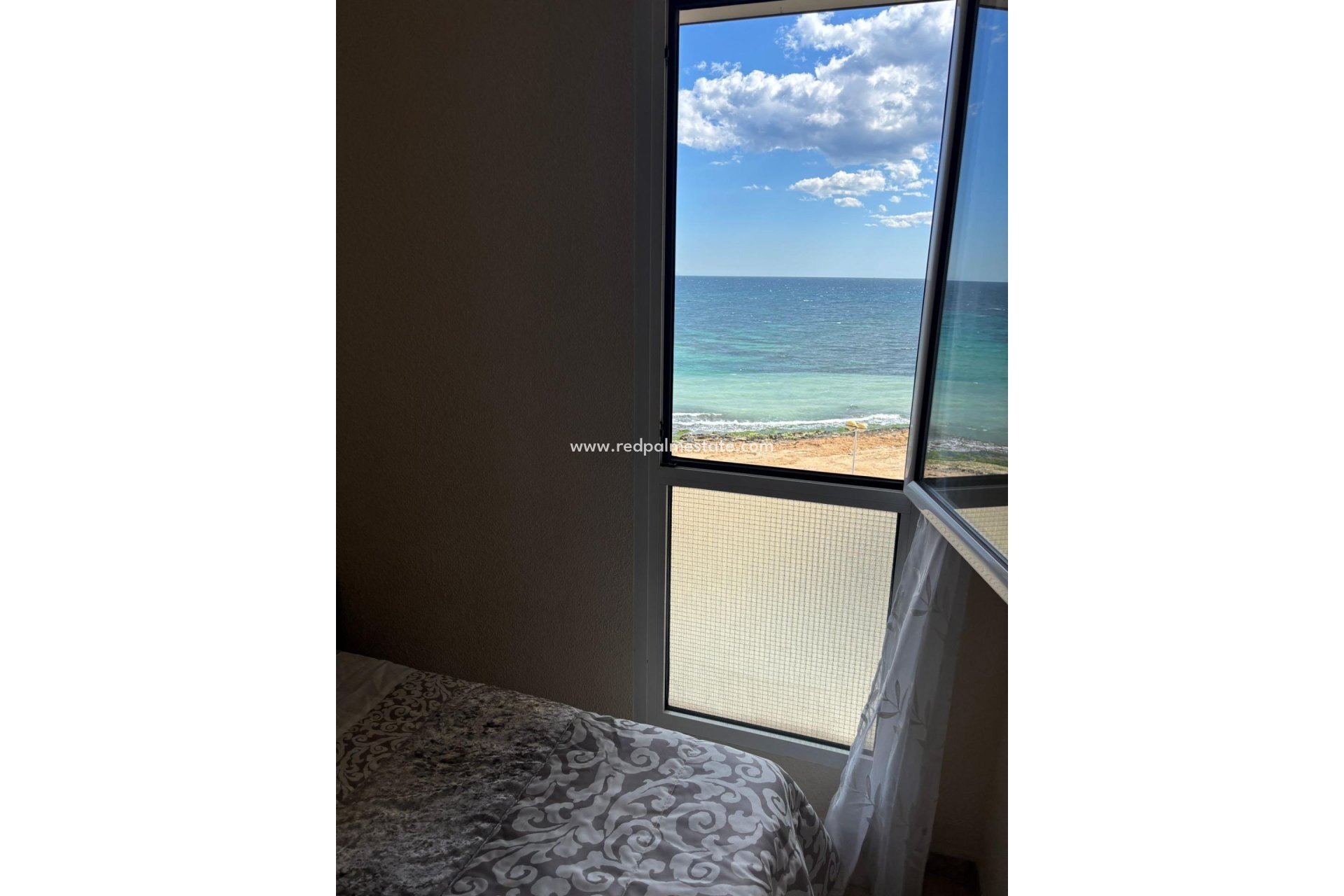 Återförsäljning - Lägenheter -
Torrevieja - Playa de los Naufragos