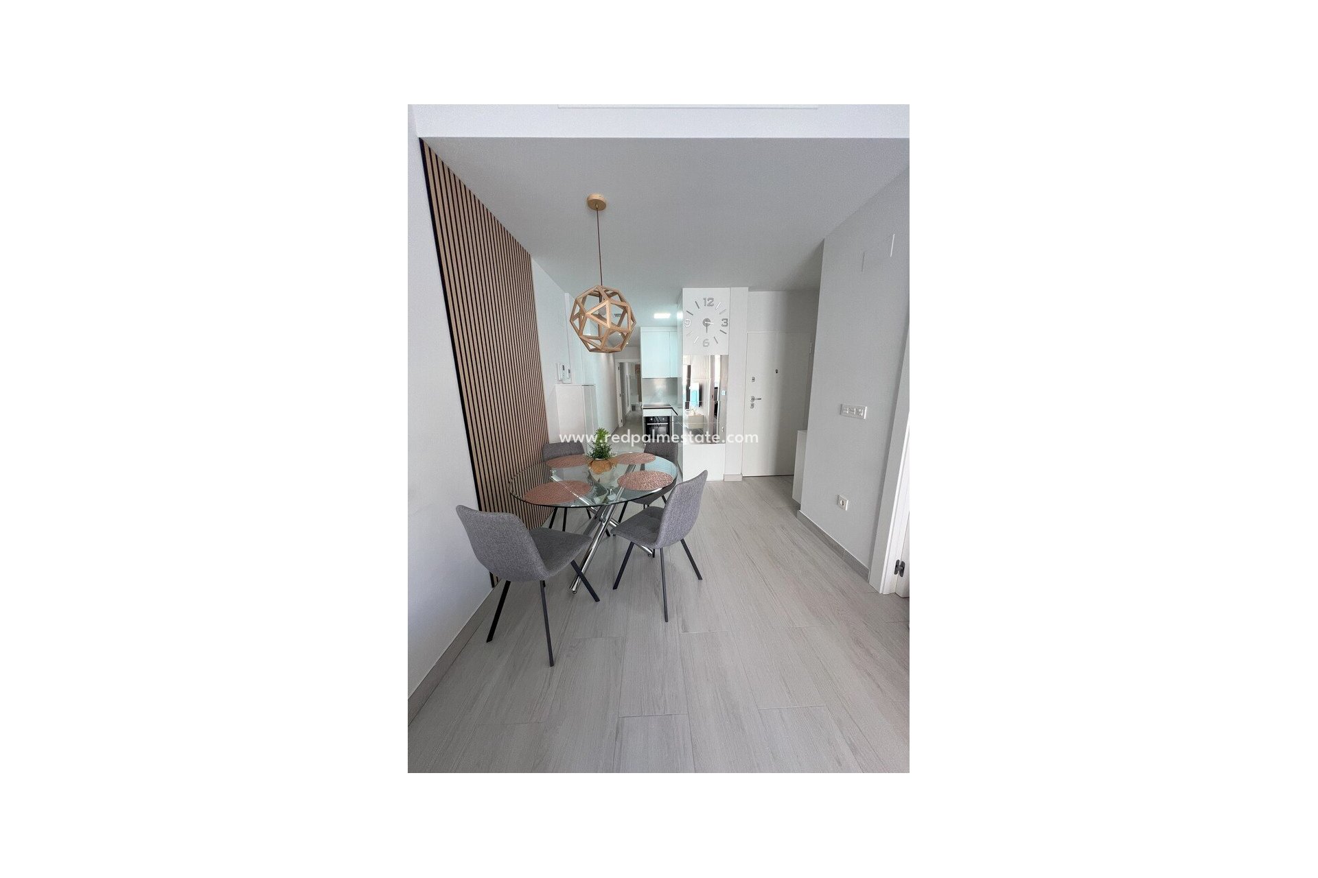 Återförsäljning - Lägenheter -
Torrevieja - Playa del Cura