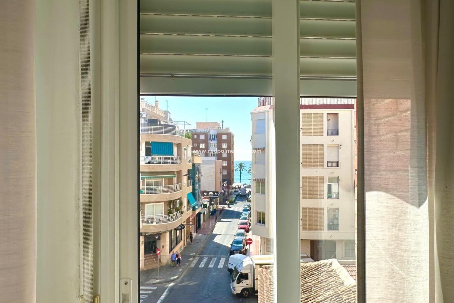 Återförsäljning - Lägenheter -
Torrevieja - Playa del Cura