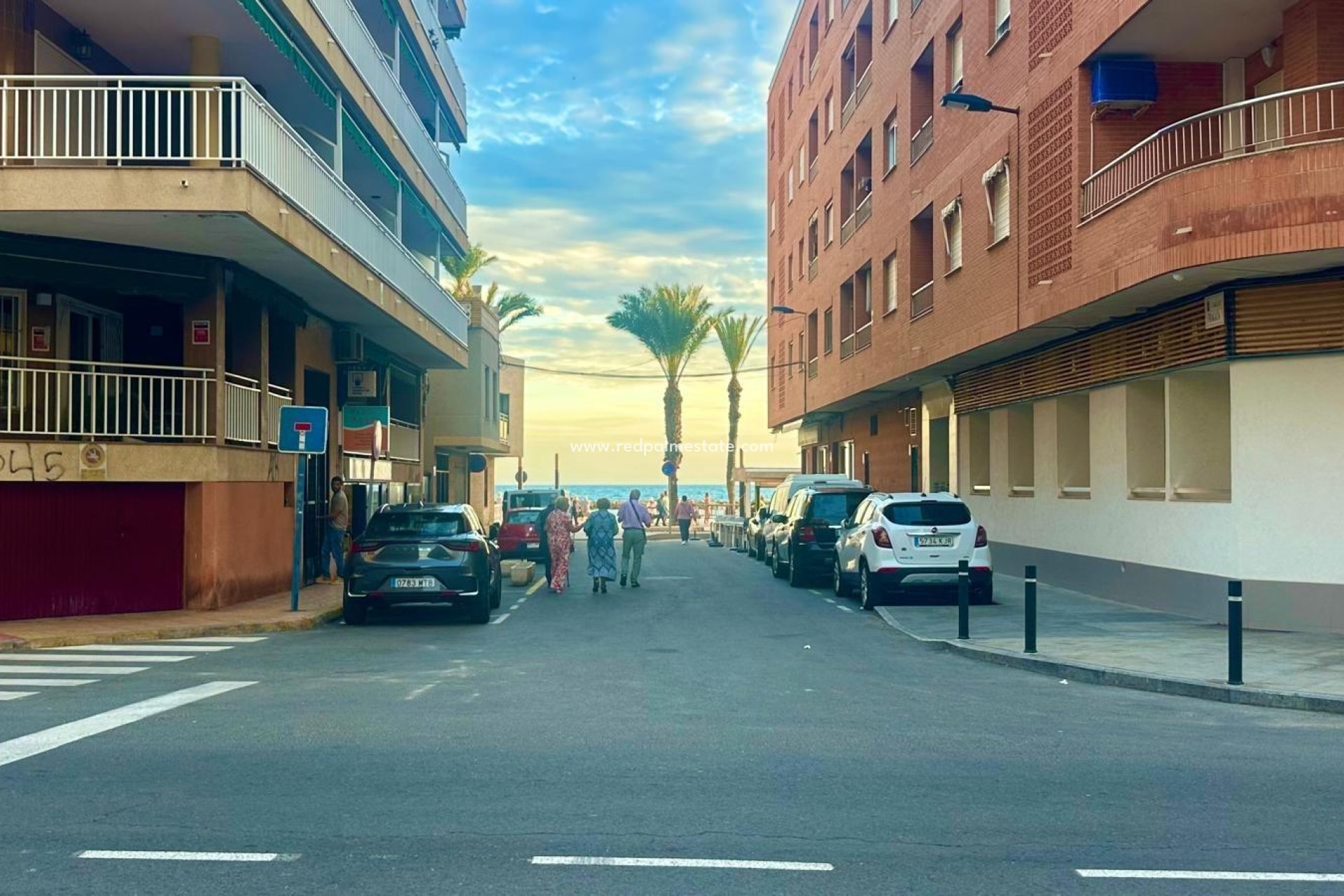 Återförsäljning - Lägenheter -
Torrevieja - Playa del Cura