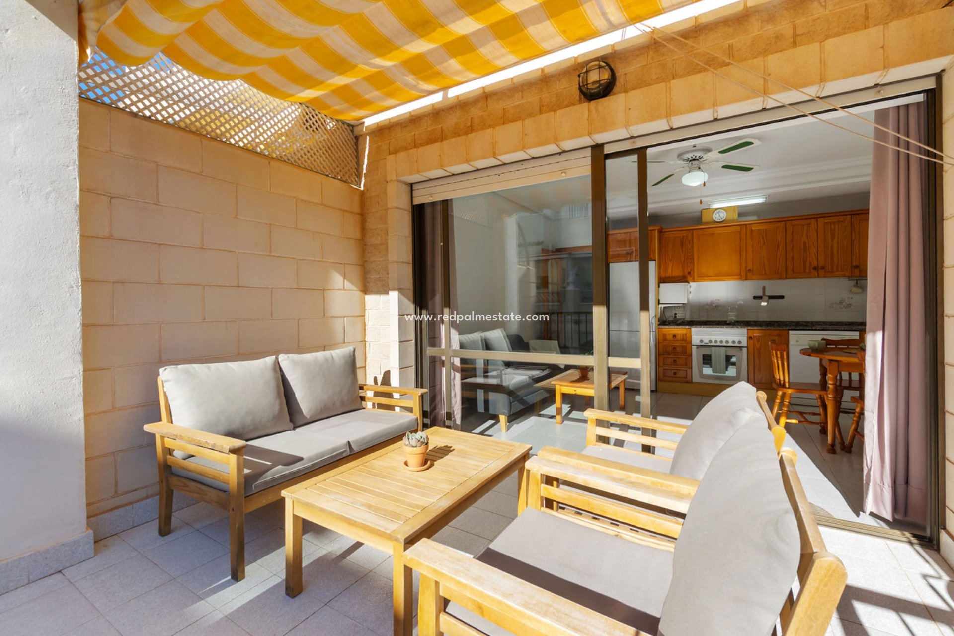 Återförsäljning - Lägenheter -
Torrevieja - Playa del Cura