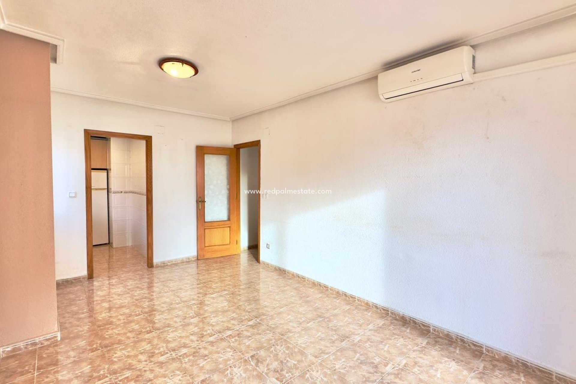 Återförsäljning - Lägenheter -
Torrevieja - Playa del Cura