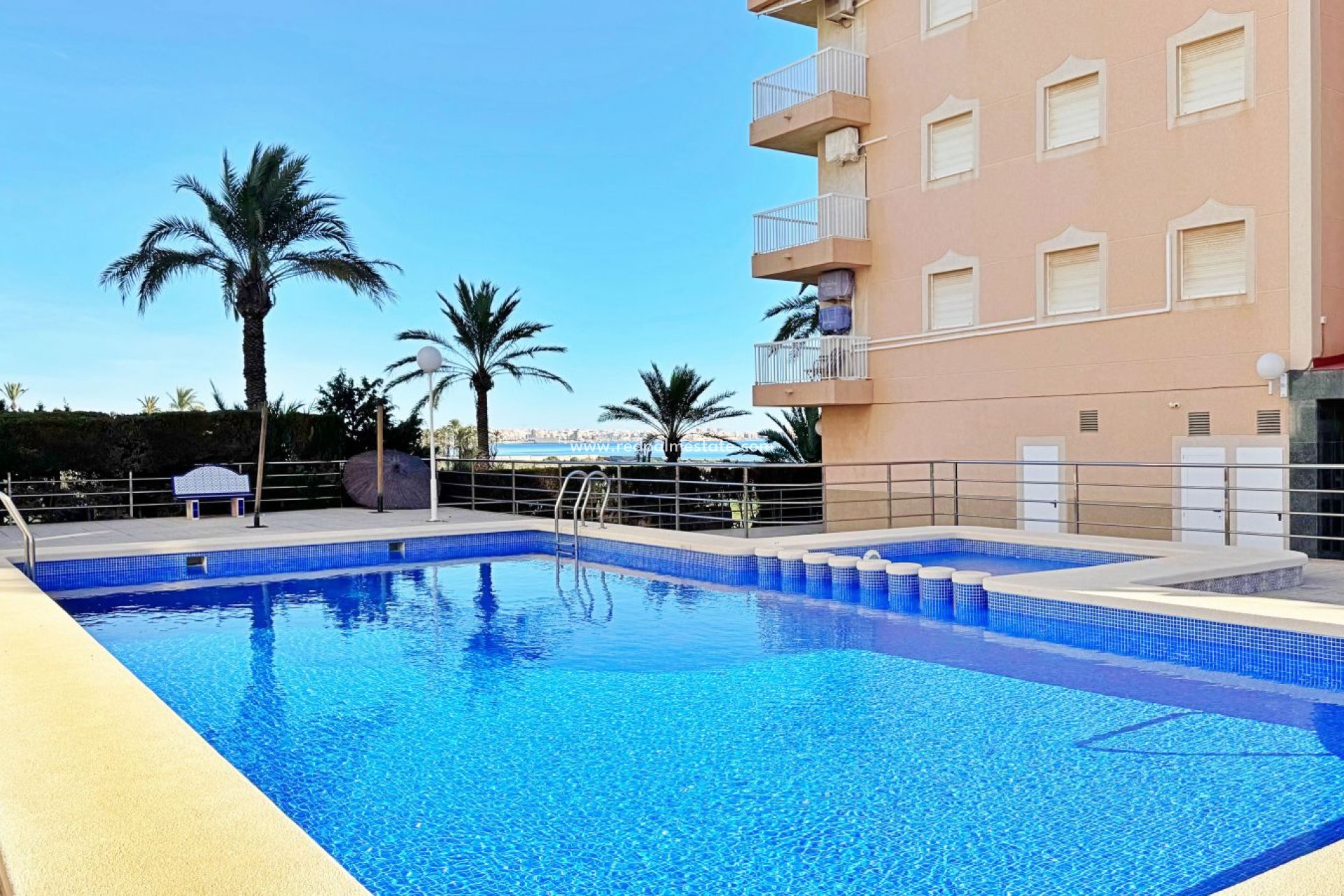 Återförsäljning - Lägenheter -
Torrevieja - Punta Prima Torrevieja