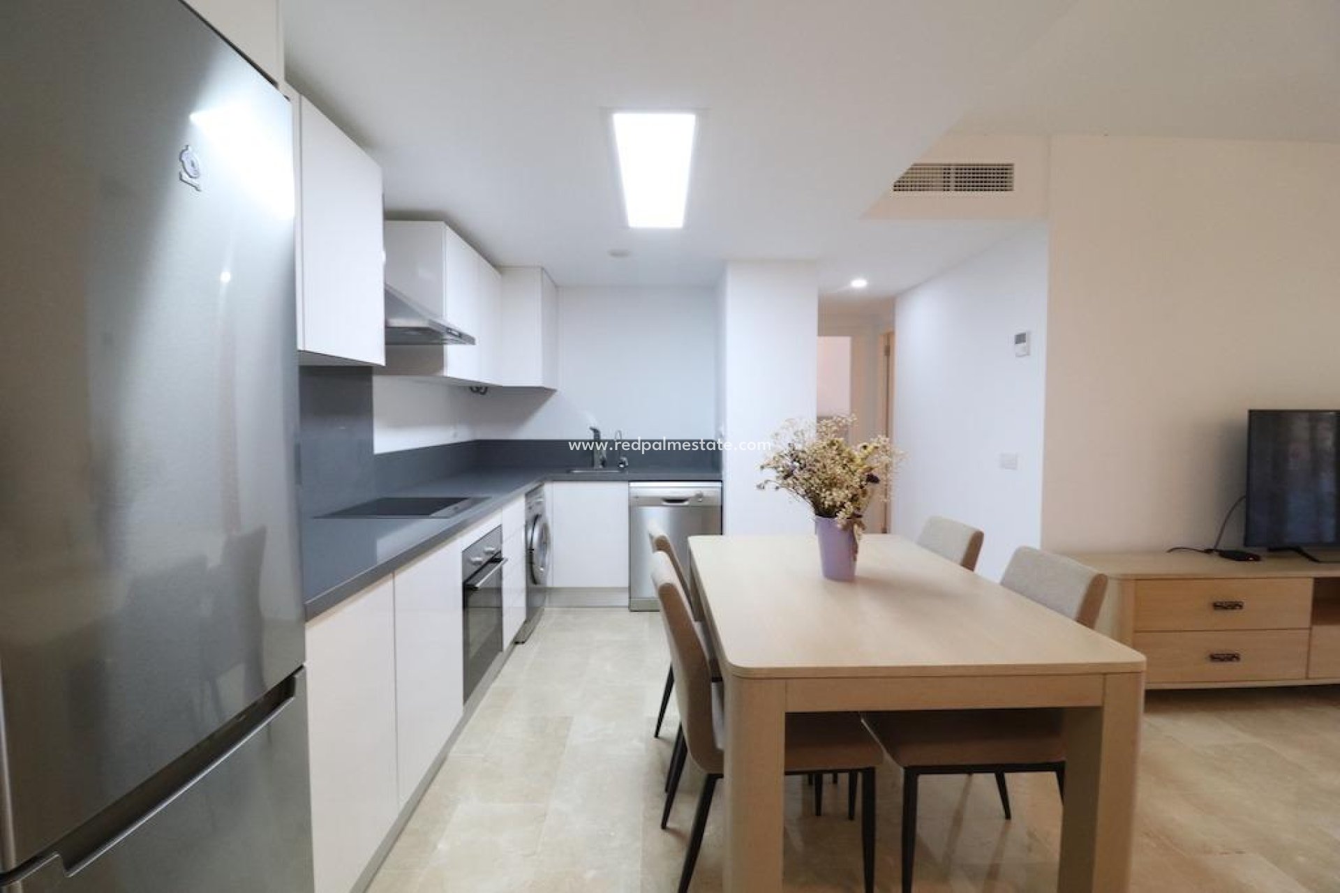 Återförsäljning - Lägenheter -
Torrevieja - Punta prima