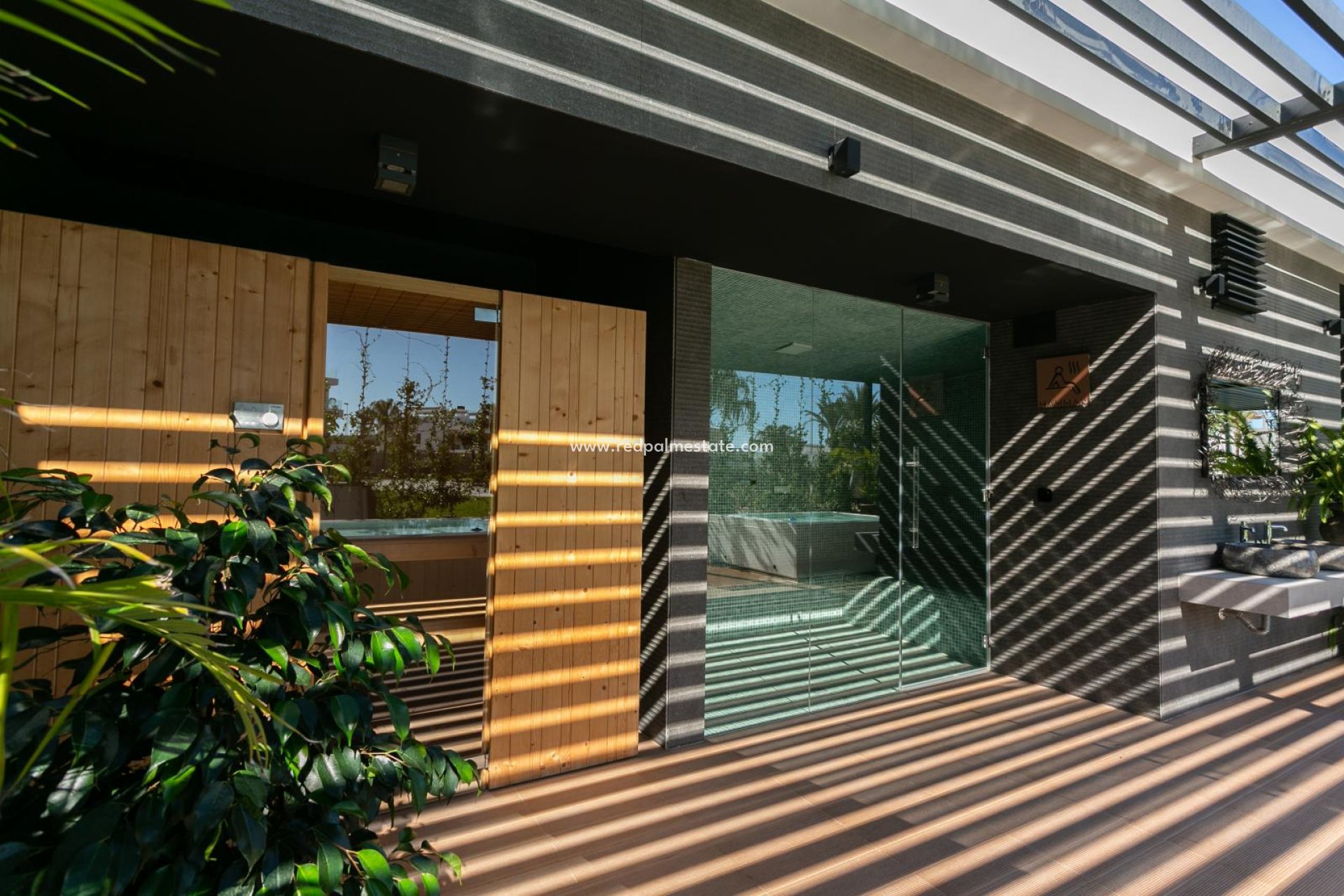 Återförsäljning - Lägenheter -
Torrevieja - Punta prima