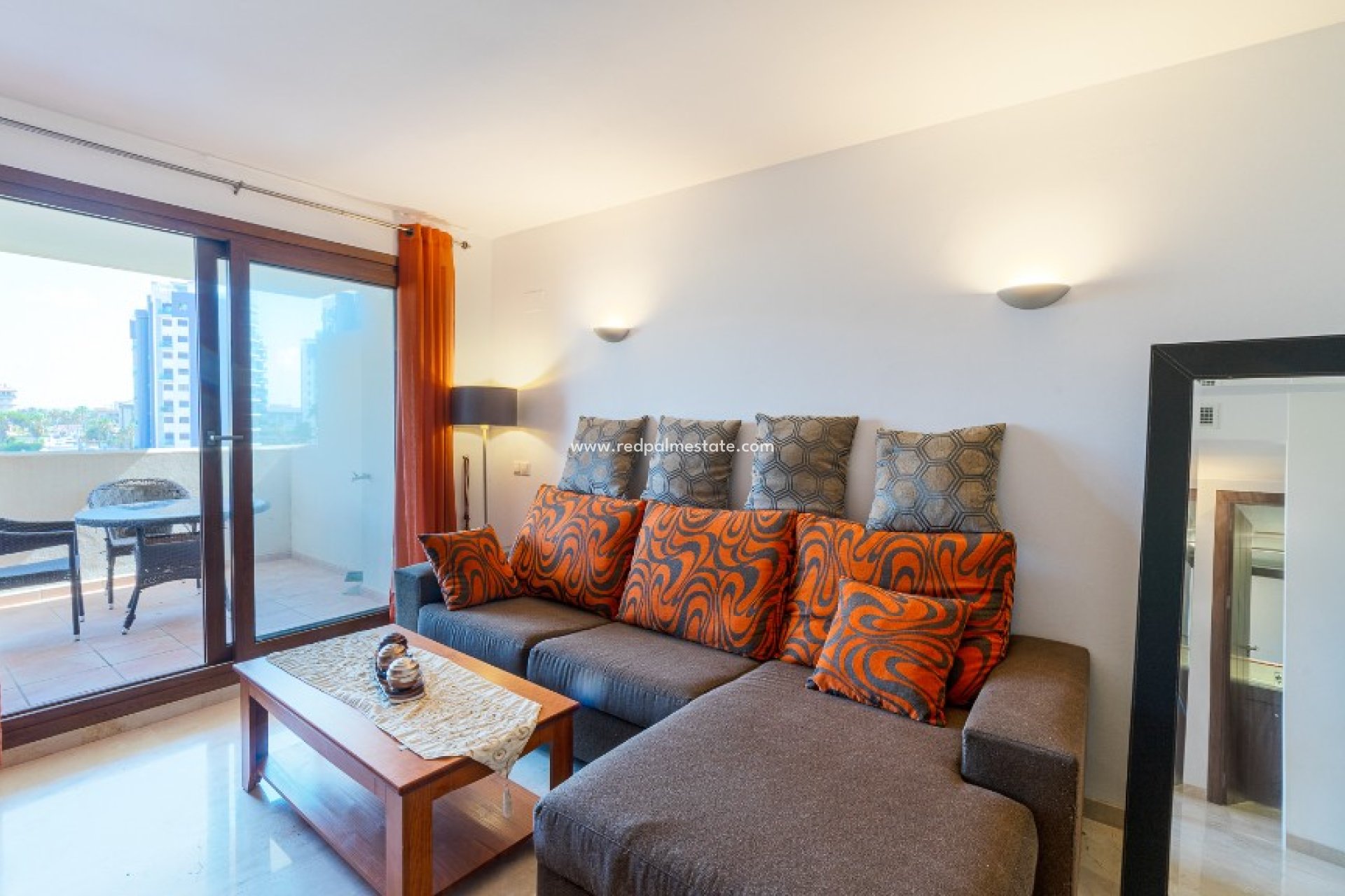 Återförsäljning - Lägenheter -
Torrevieja - Punta prima