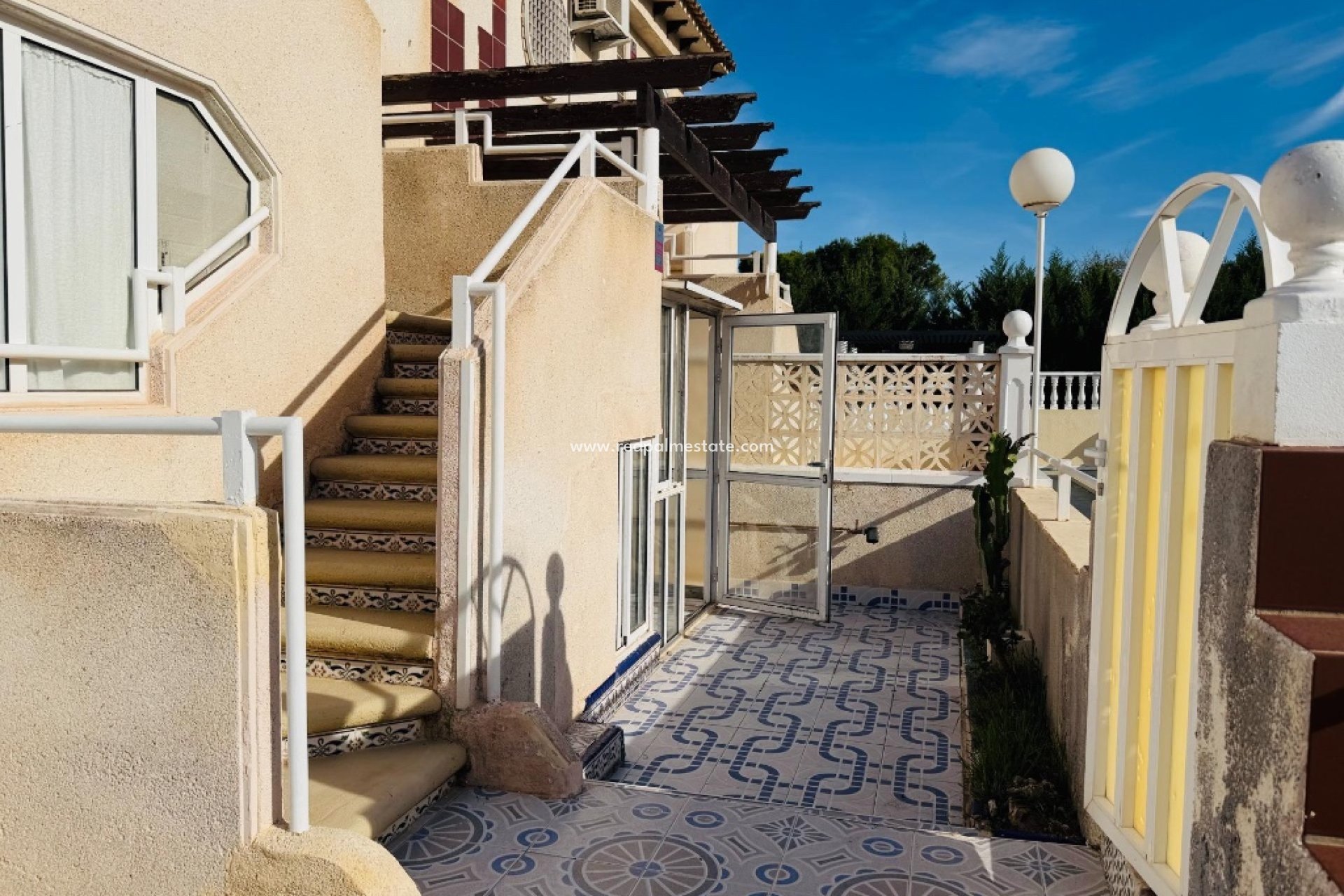 Återförsäljning - Lägenheter -
Torrevieja - Punta prima