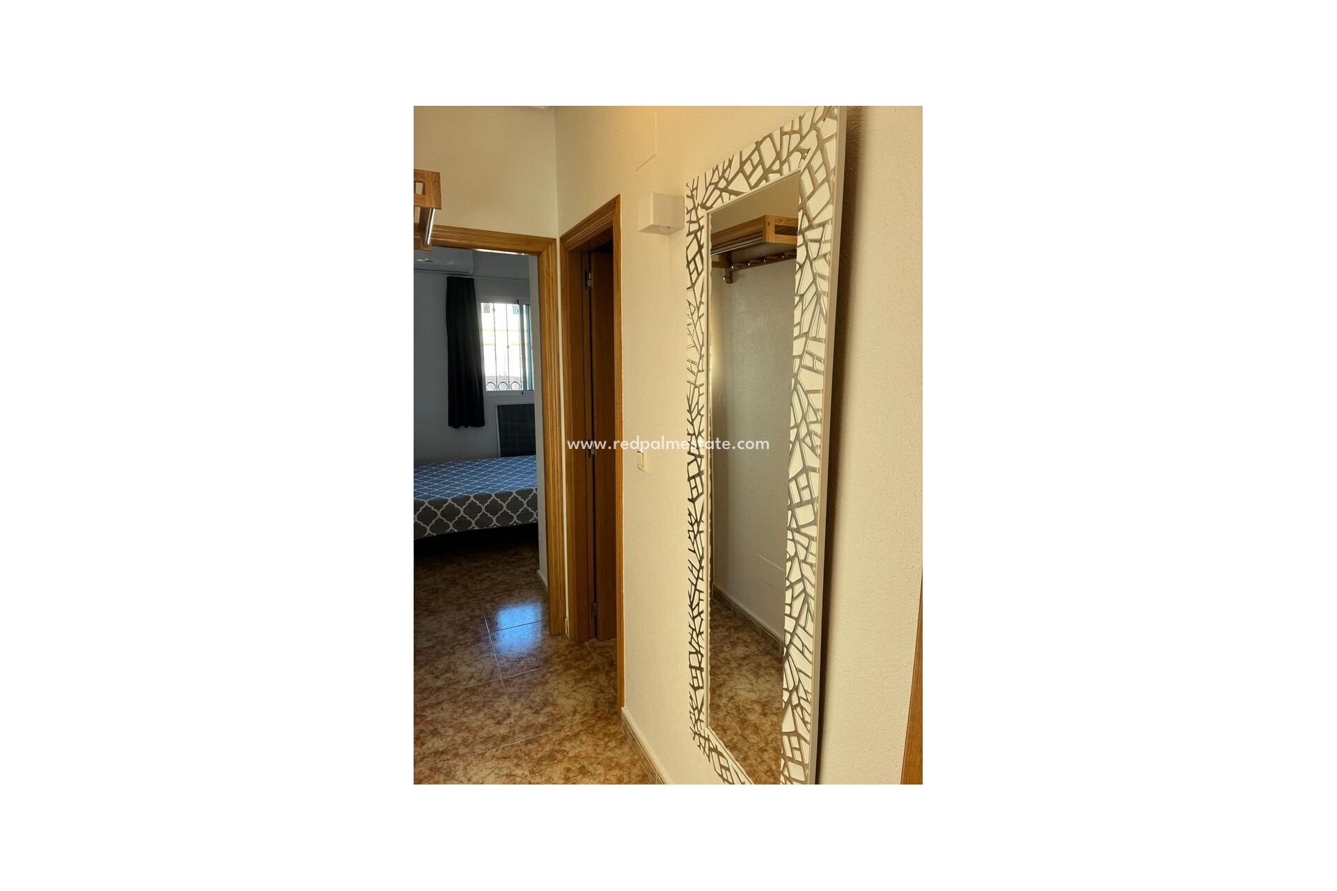 Återförsäljning - Lägenheter -
Torrevieja - Punta prima