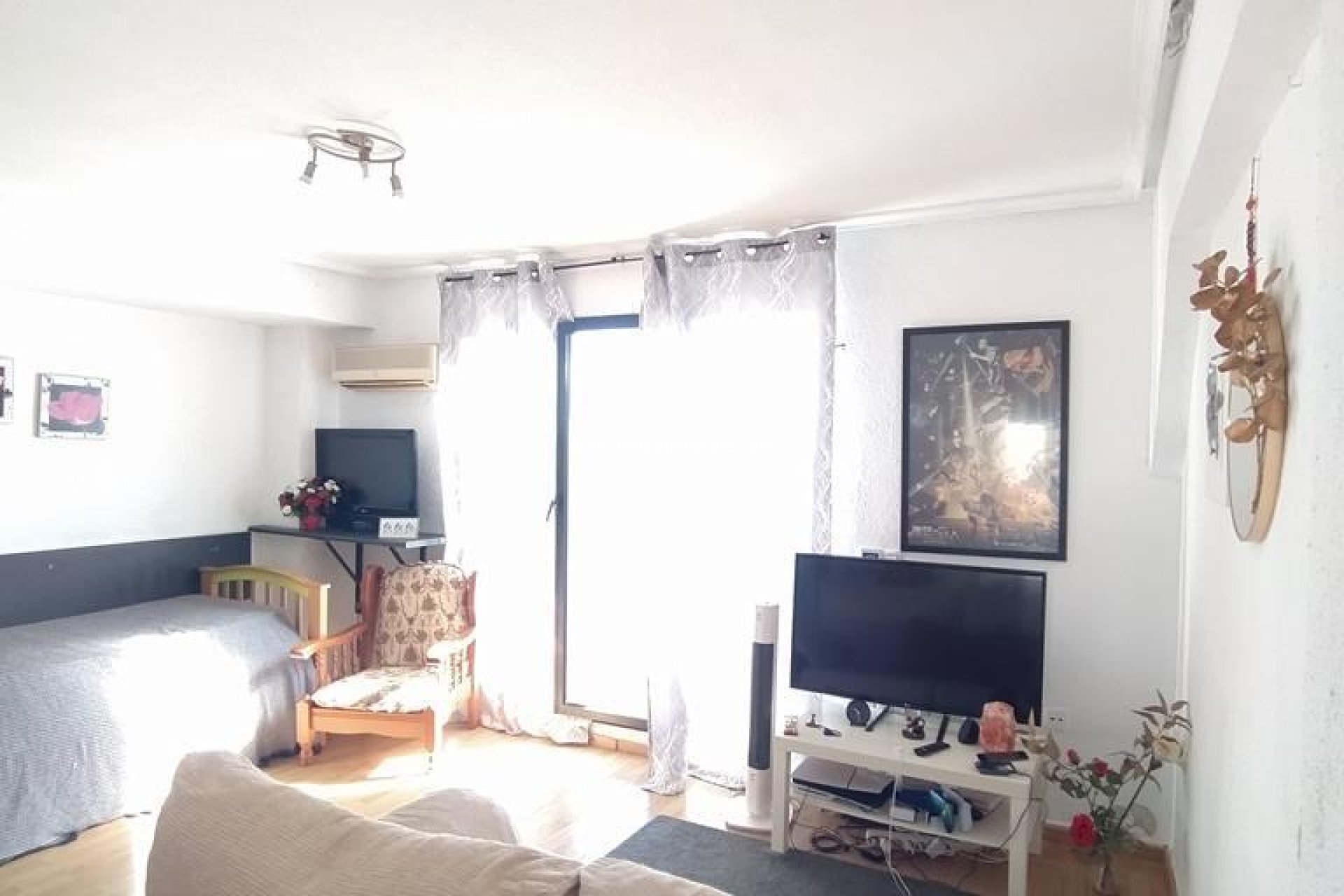 Återförsäljning - Lägenheter -
Torrevieja - Punta prima