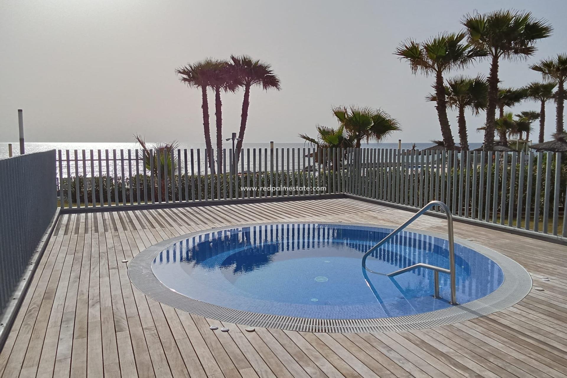 Återförsäljning - Lägenheter -
Torrevieja - Punta prima