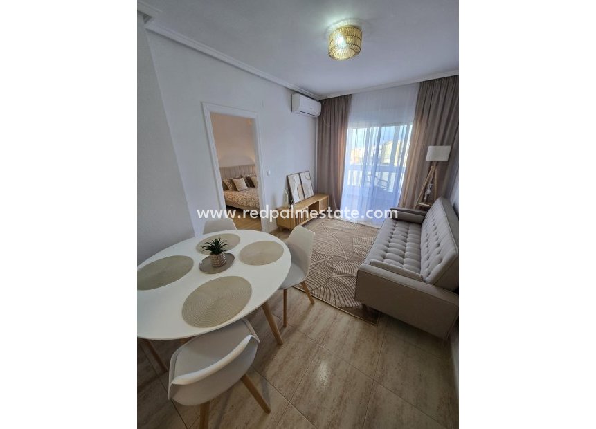 Återförsäljning - Lägenheter -
Torrevieja - Torreblanca