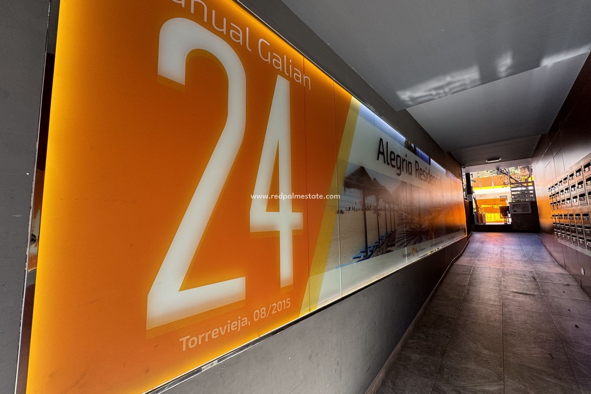 Återförsäljning - Lägenheter -
Torrevieja