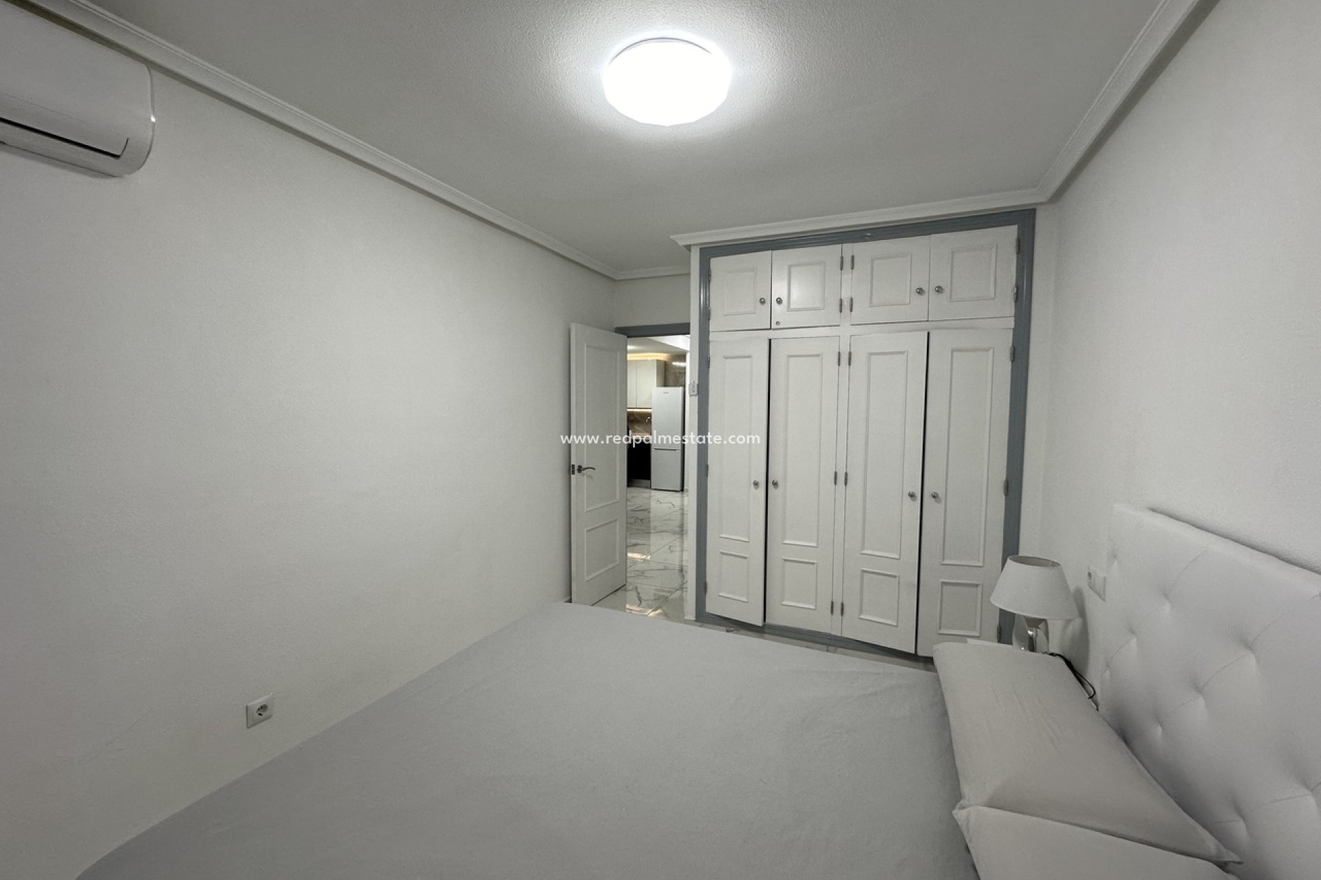 Återförsäljning - Lägenheter -
Torrevieja