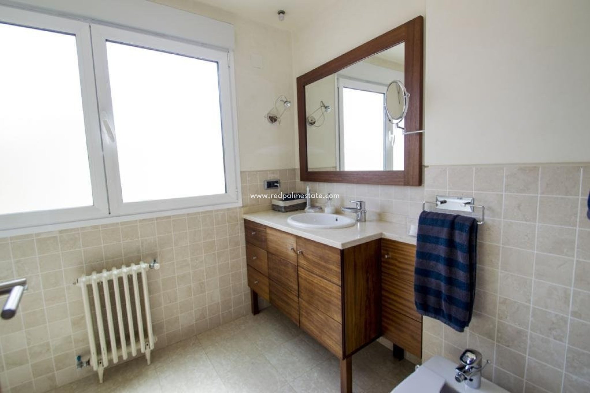 Återförsäljning - Lägenheter -
Torrevieja