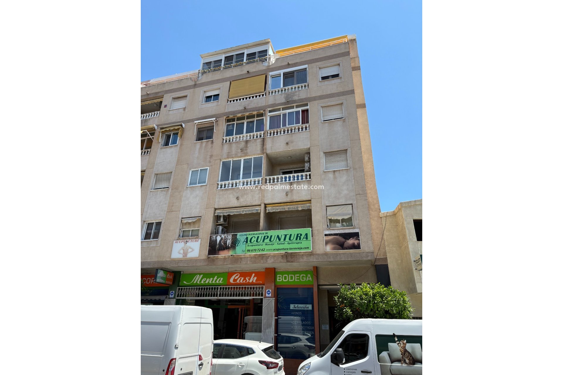 Återförsäljning - Lägenheter -
Torrevieja