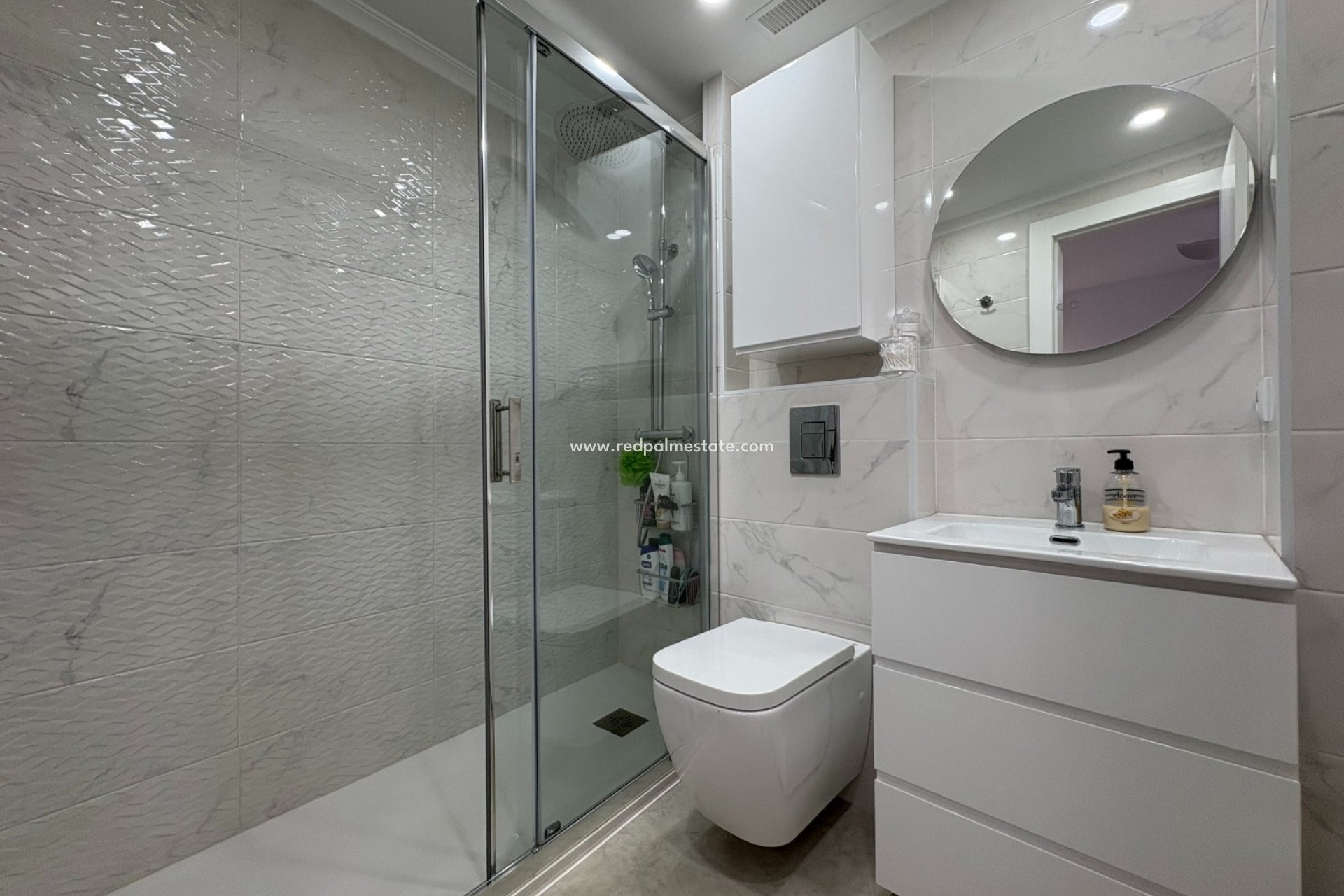 Återförsäljning - Lägenheter -
Torrevieja