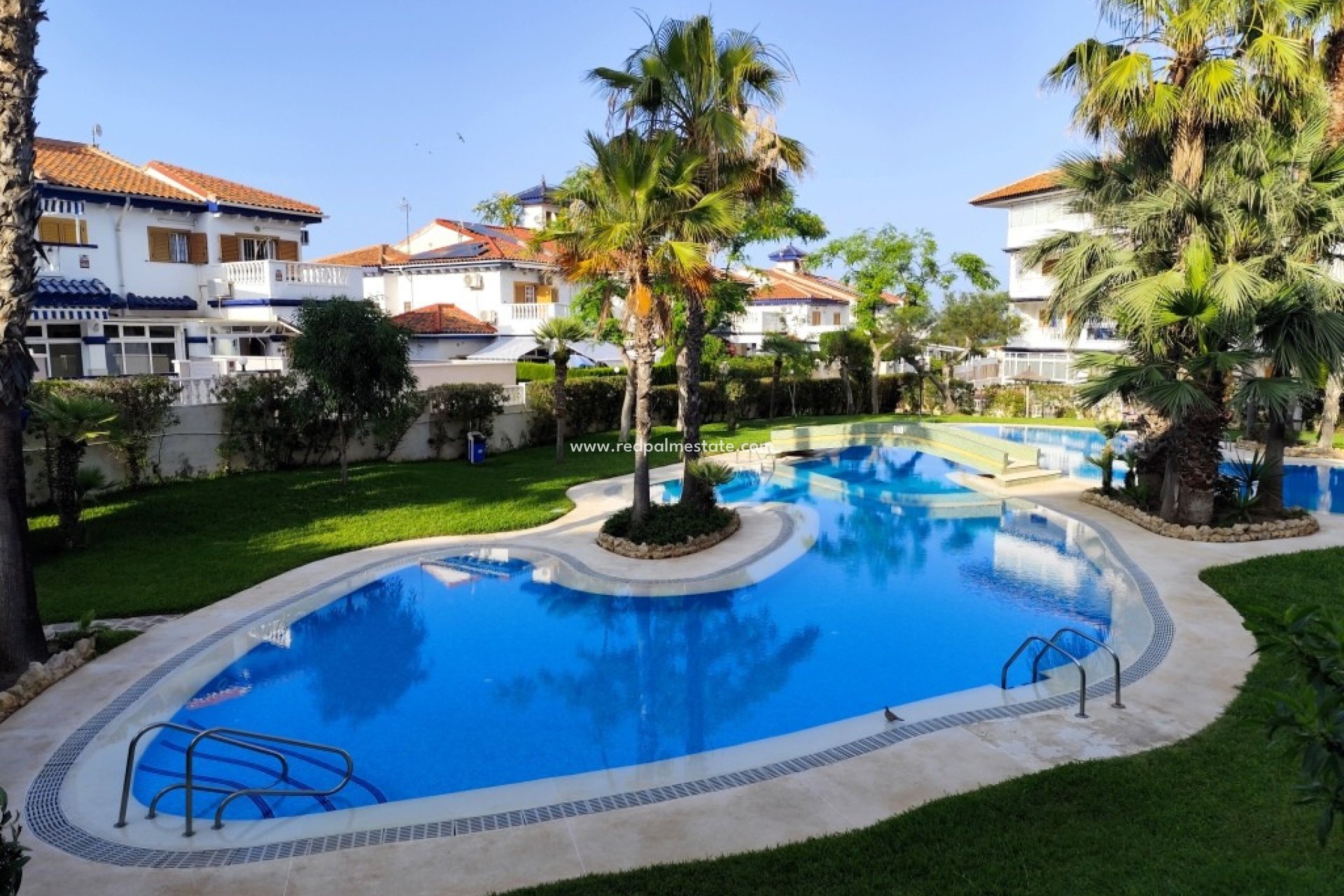 Återförsäljning - Lägenheter -
Torrevieja