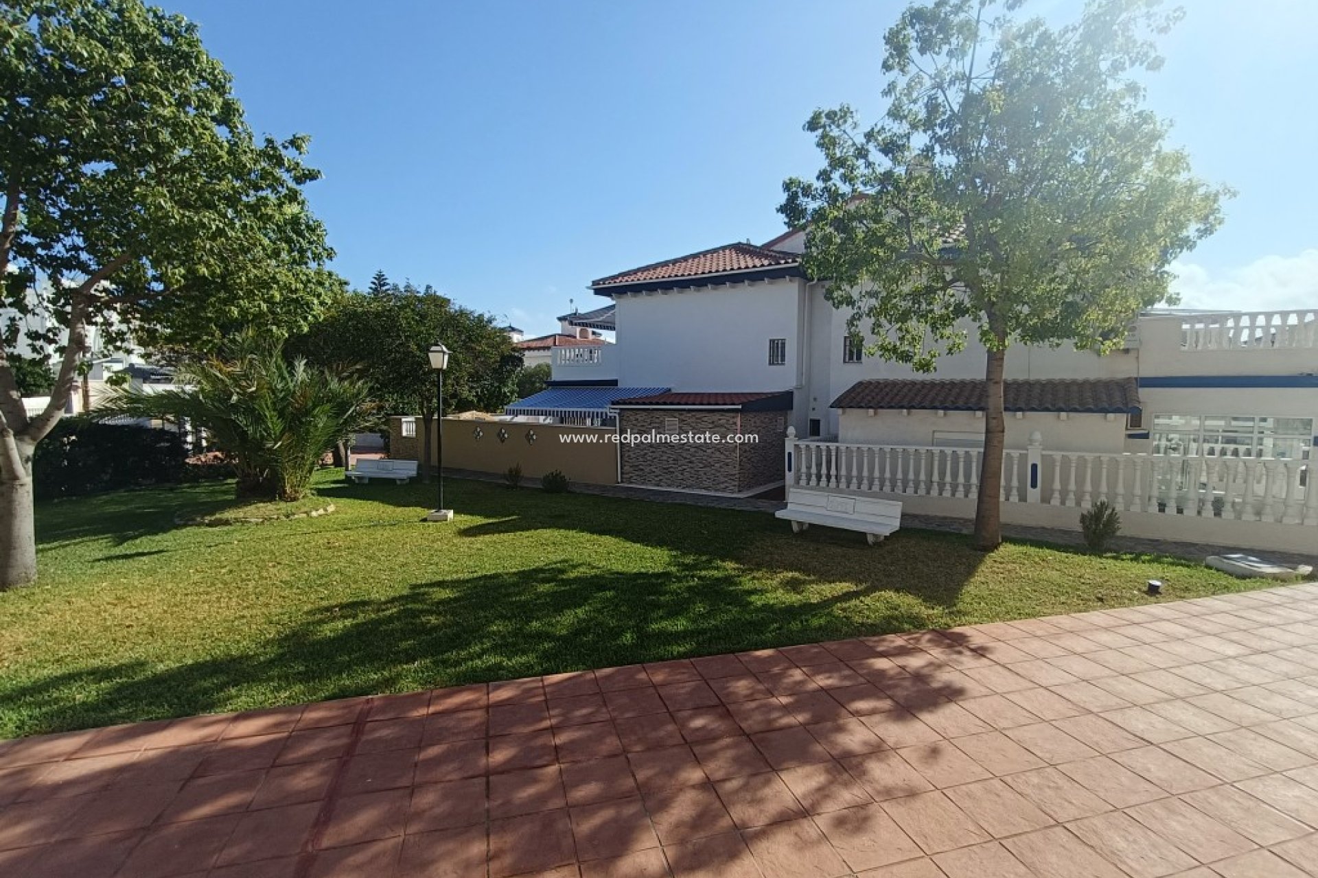 Återförsäljning - Lägenheter -
Torrevieja