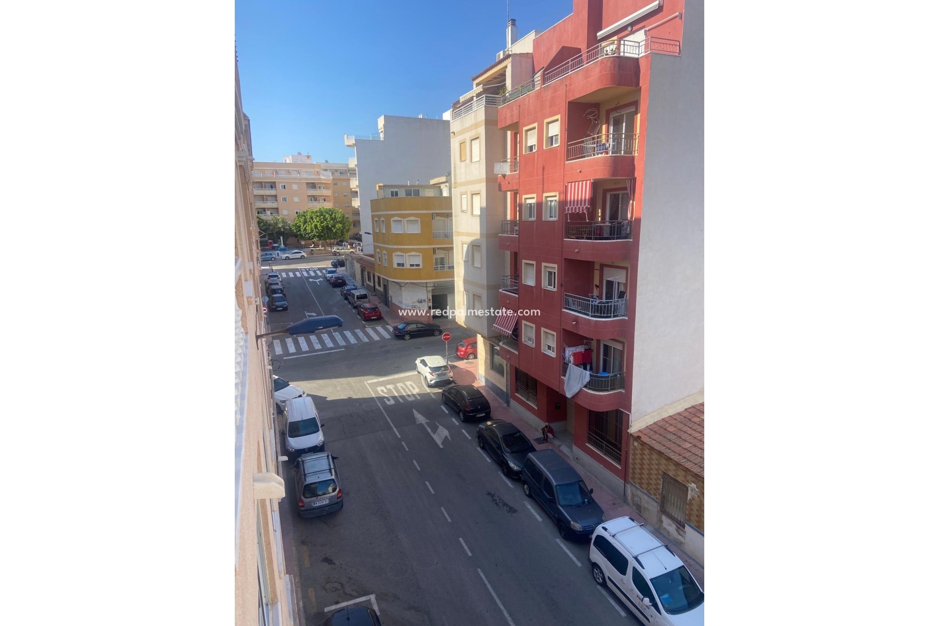 Återförsäljning - Lägenheter -
Torrevieja