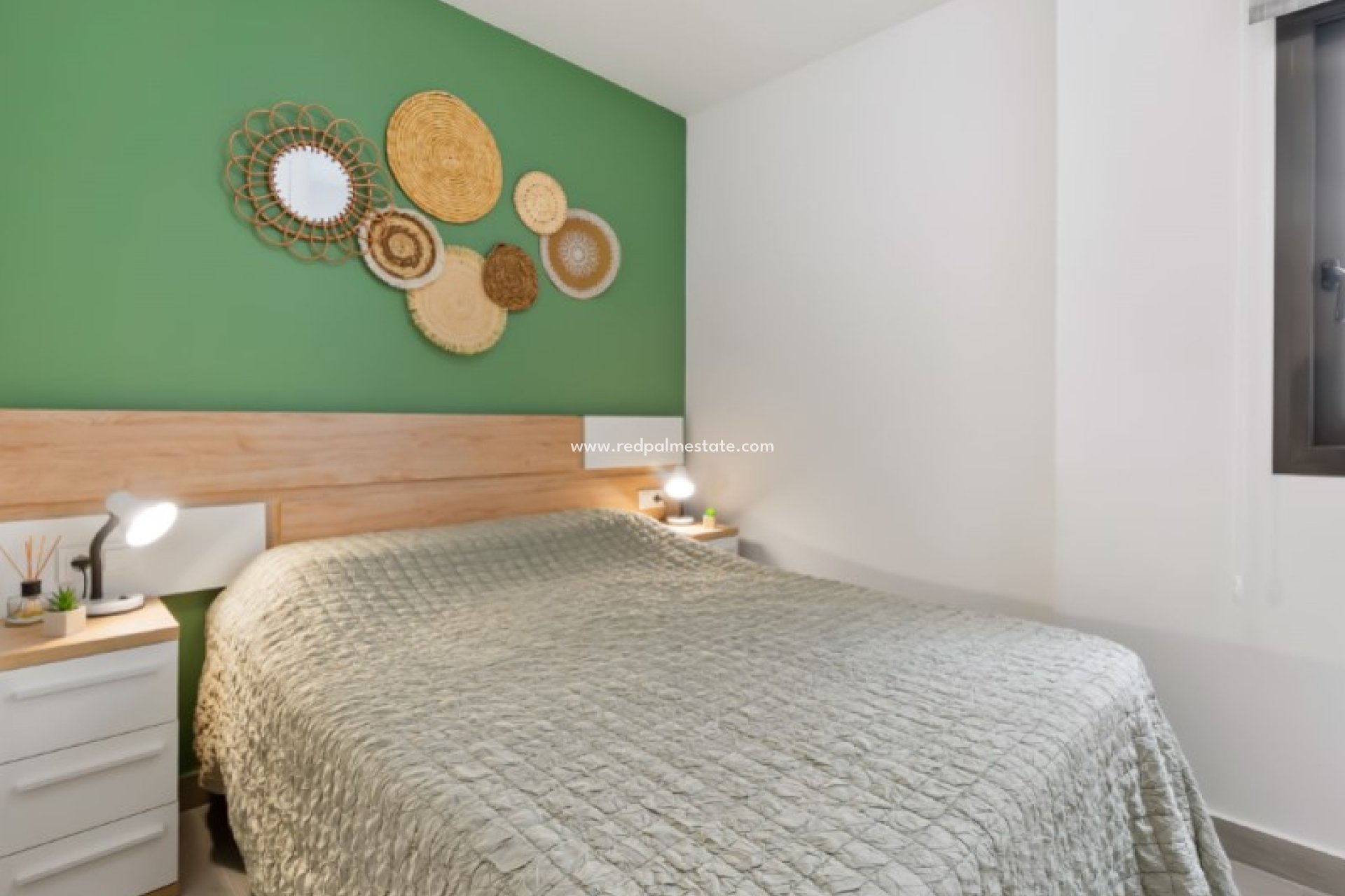 Återförsäljning - Lägenheter -
Torrevieja