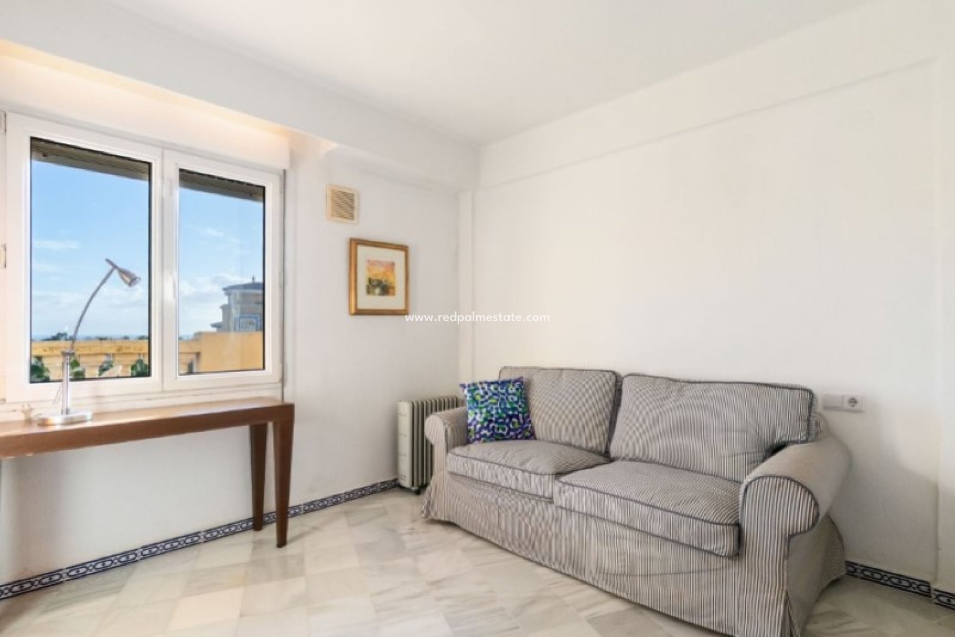 Återförsäljning - Lägenheter -
Torrevieja