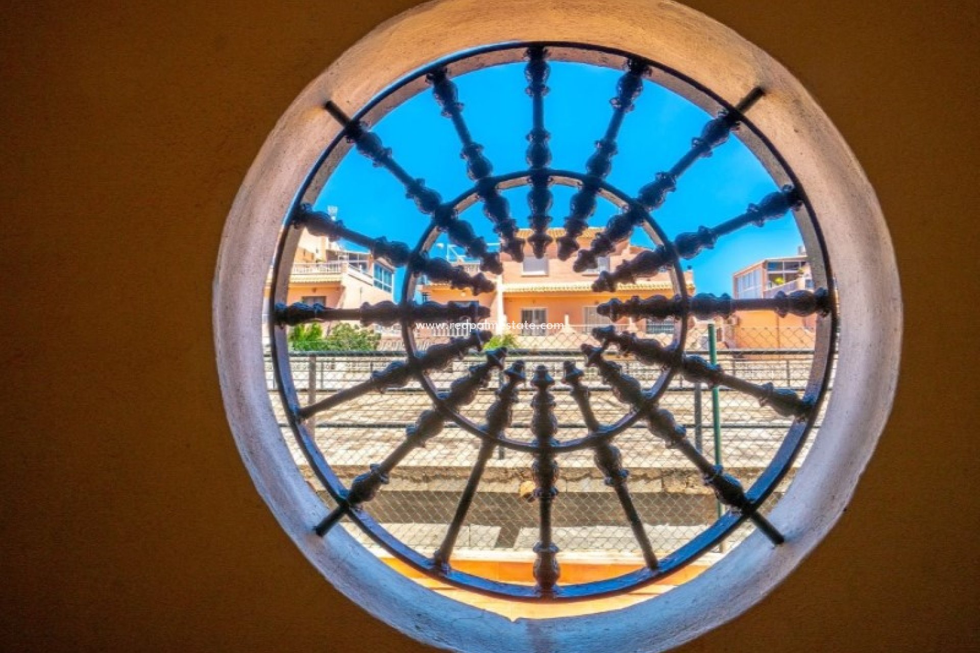 Återförsäljning - Lägenheter -
Torrevieja