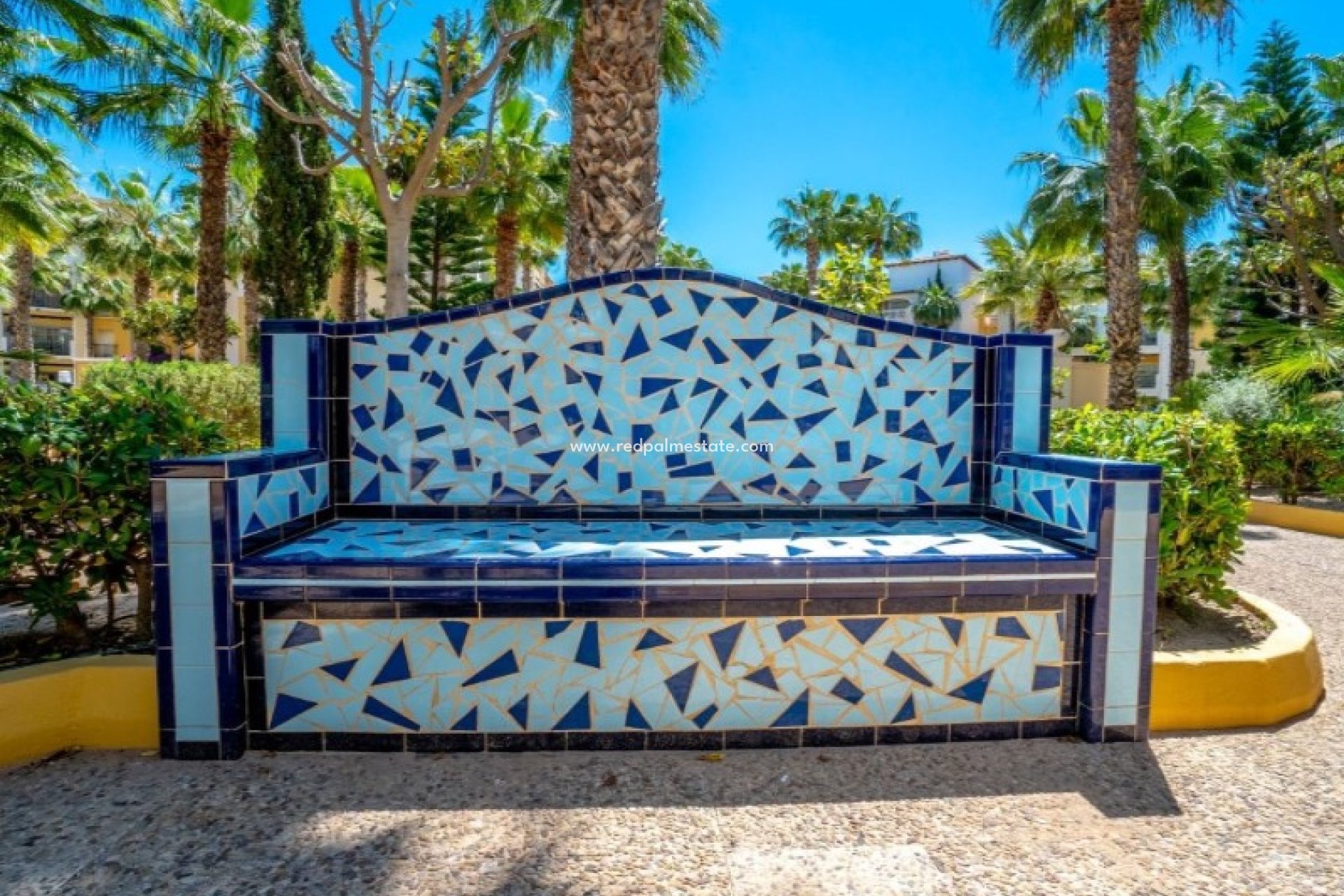 Återförsäljning - Lägenheter -
Torrevieja