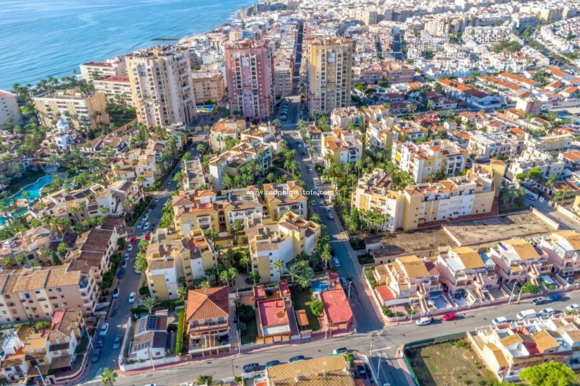 Återförsäljning - Lägenheter -
Torrevieja