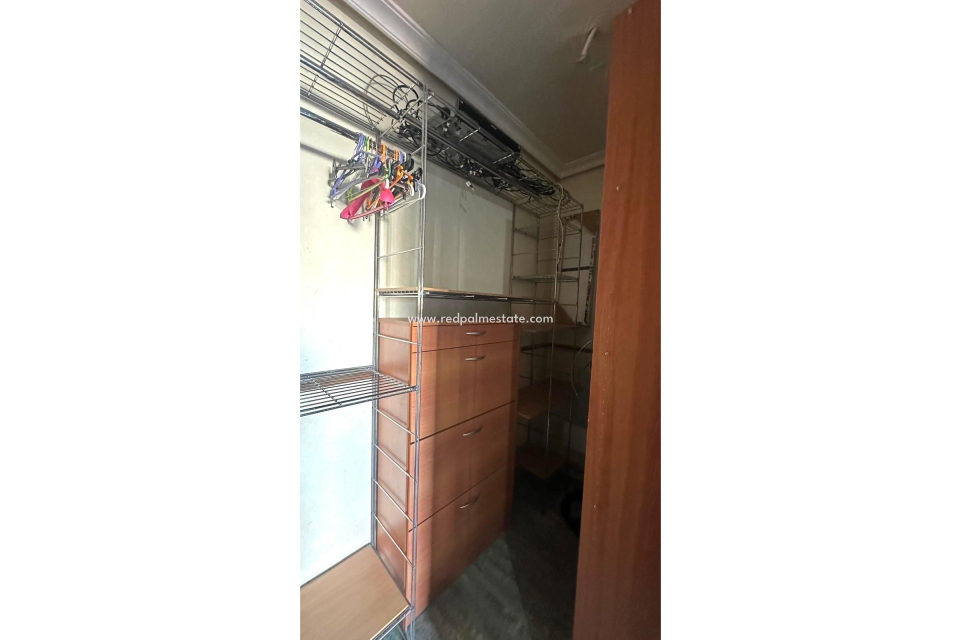 Återförsäljning - Lägenheter -
Torrevieja