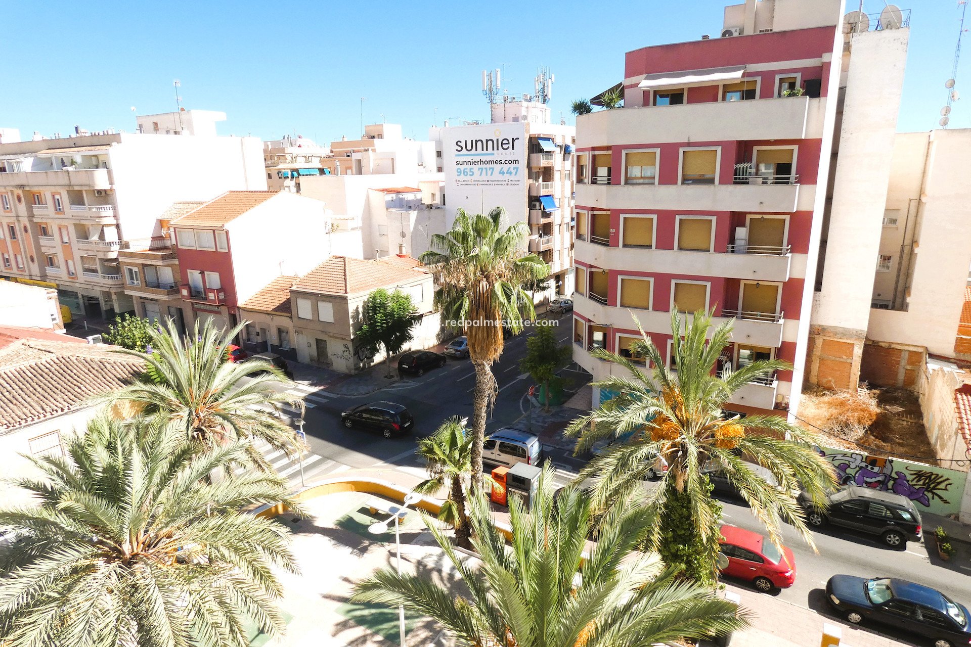Återförsäljning - Lägenheter -
Torrevieja