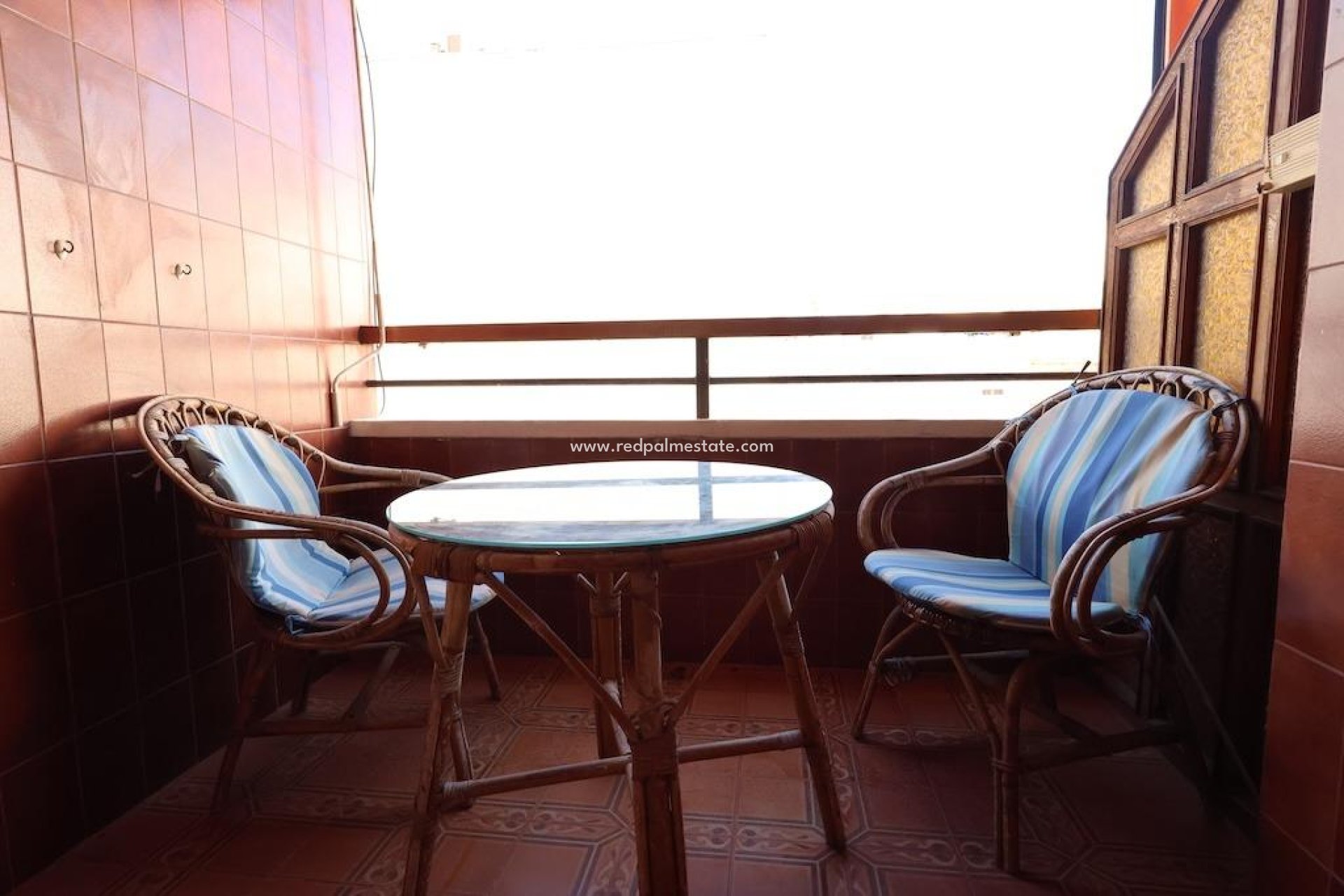 Återförsäljning - Lägenheter -
Torrevieja